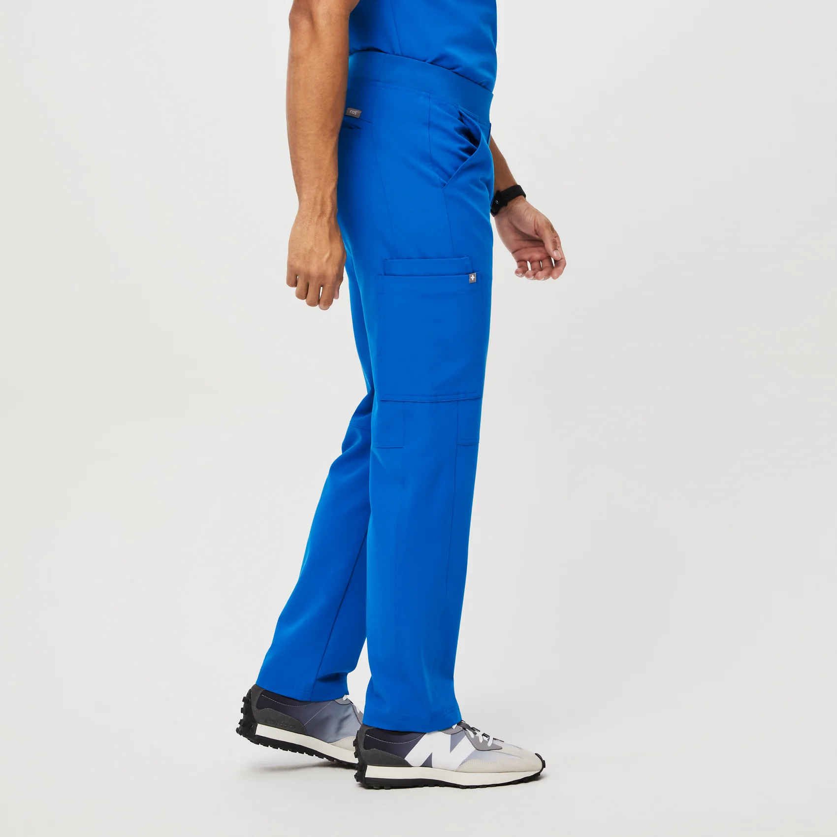 men's Royal Blue Axim™ - Short Cargo Scrub Pants (3XL - 6XL) - Image 3