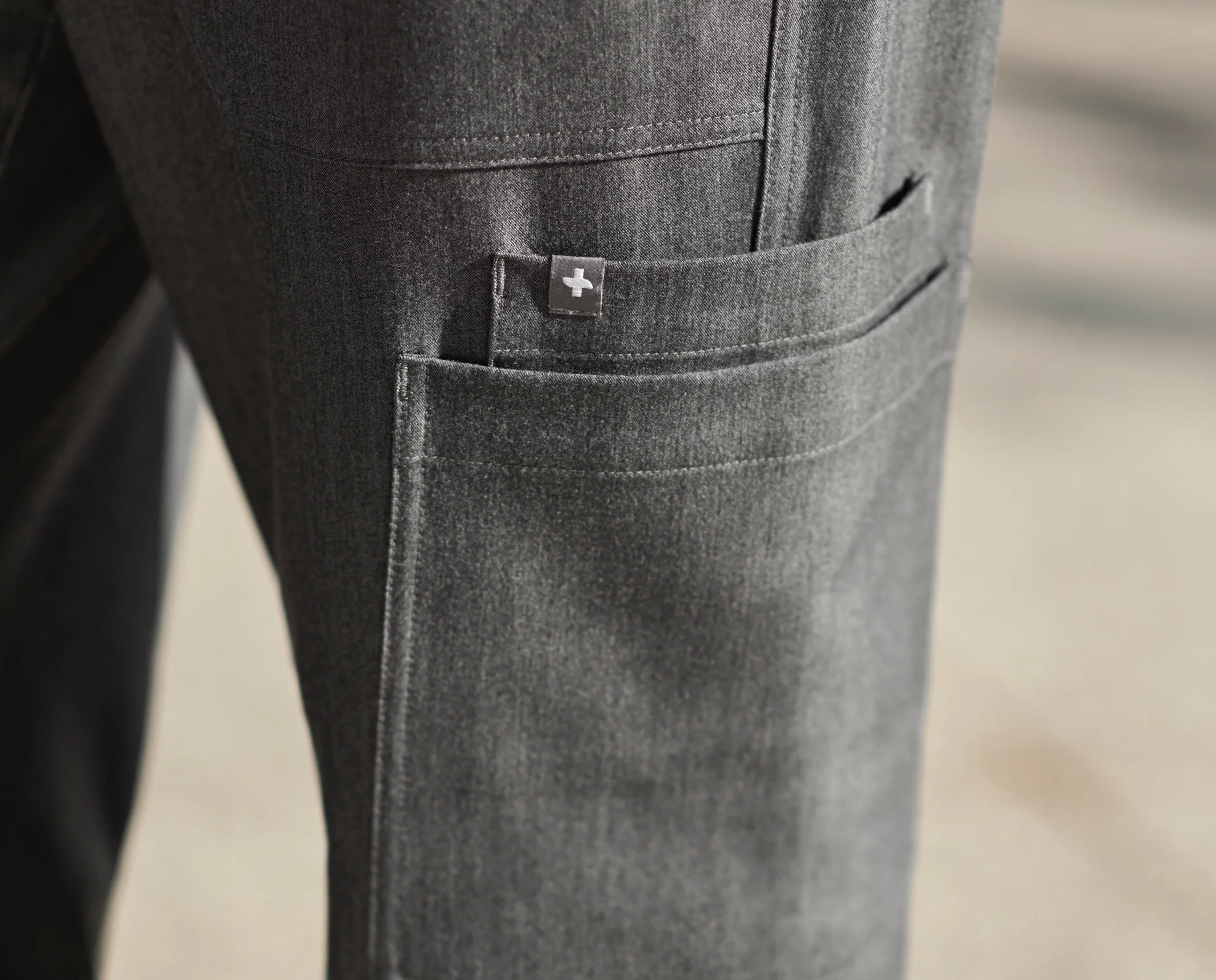 Men's Graphite Axim™ - Tall Cargo Scrub Pants - Image 8