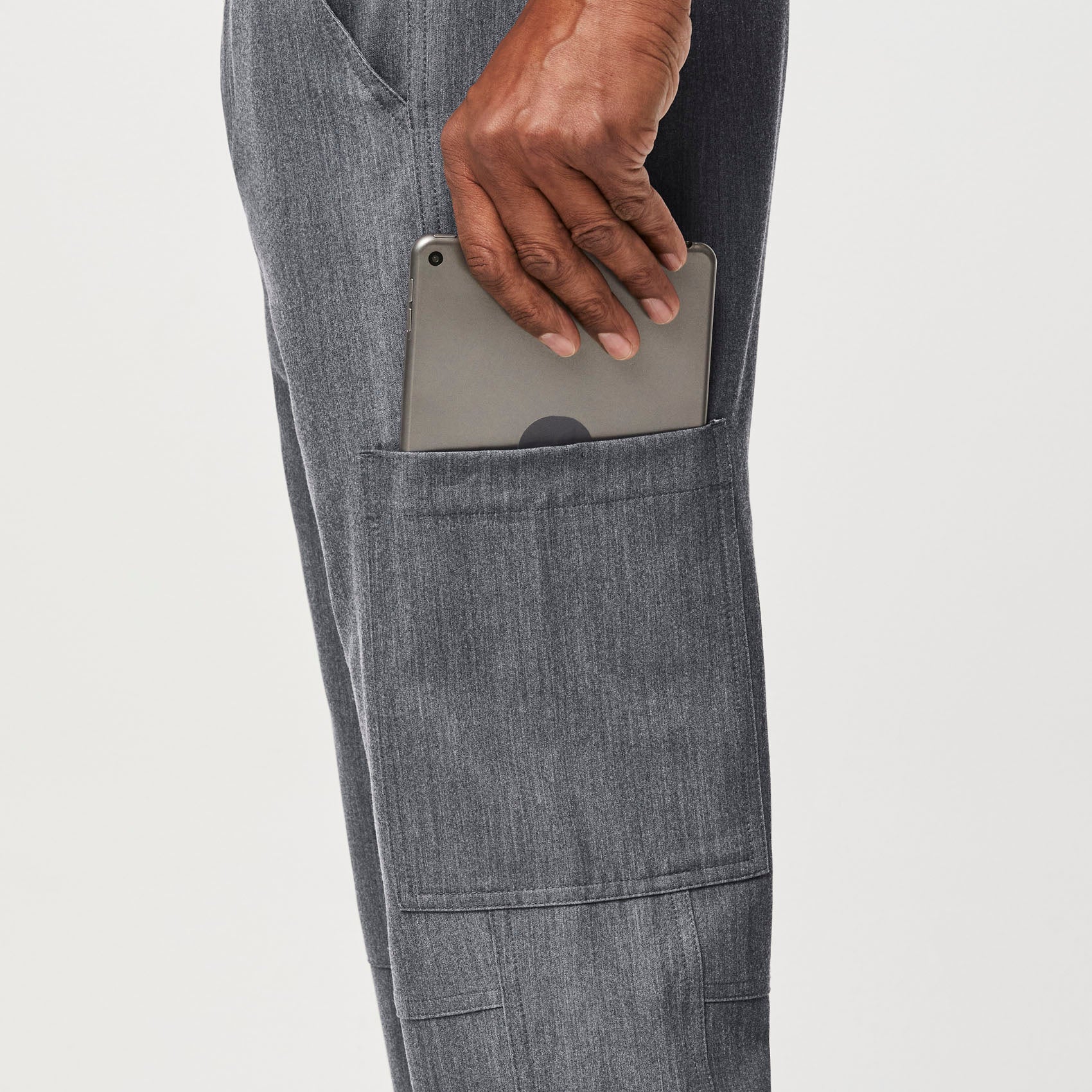 men's Graphite Axim™ - Tall Cargo Scrub Pants (3XL - 6XL) - Image 6