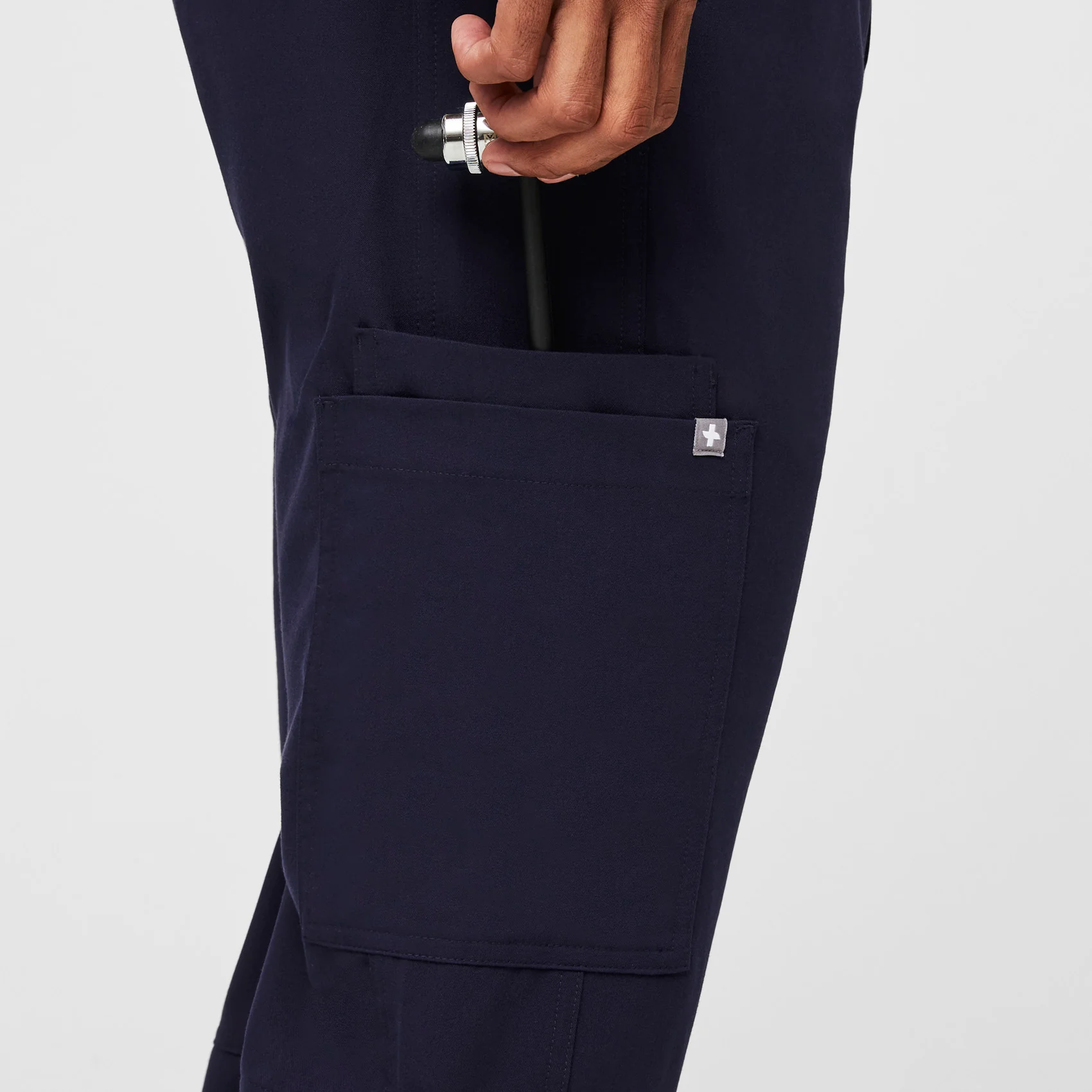 men's Navy Axim™ - Tall Cargo Scrub Pants (3XL - 6XL) - Image 7