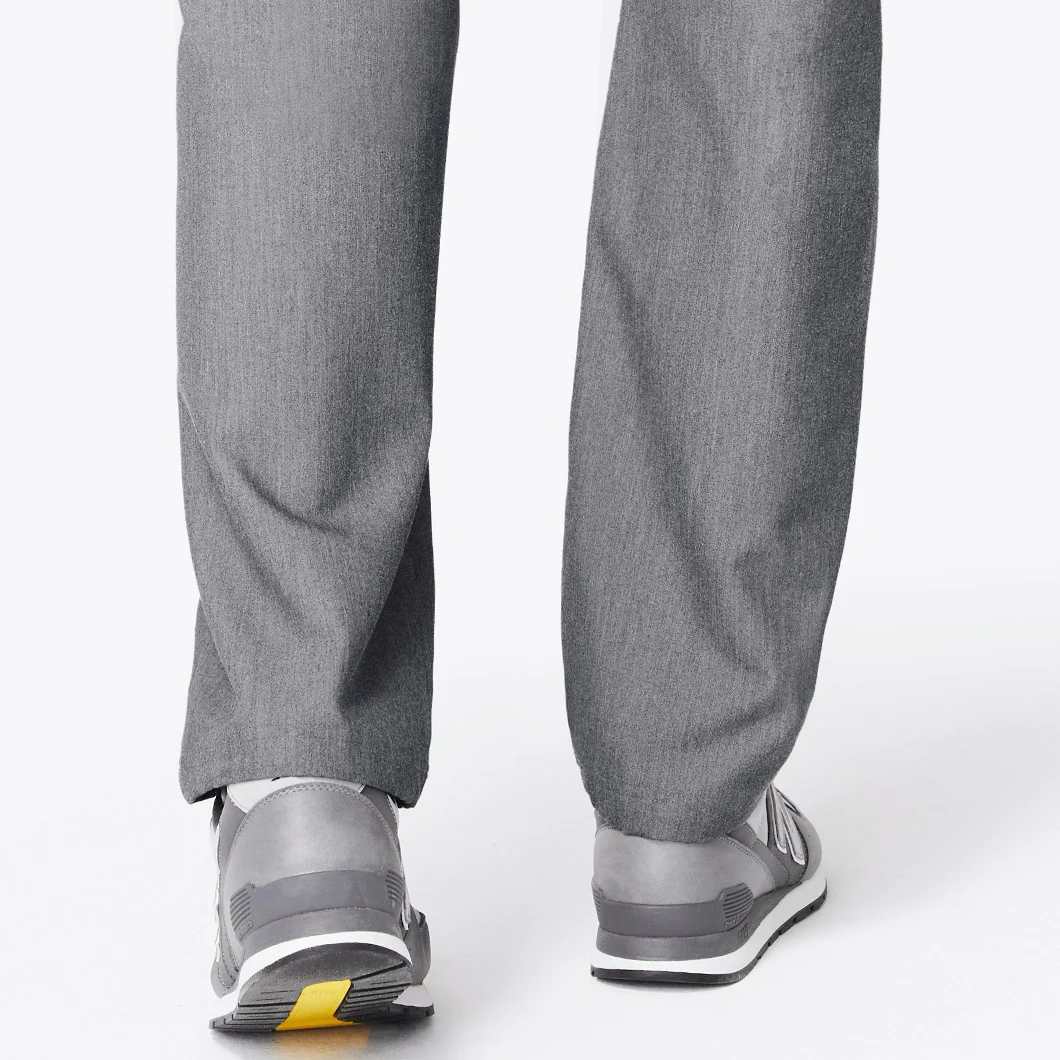 Men's Graphite Cairo™ - Short Cargo Scrub Pants - Image 11