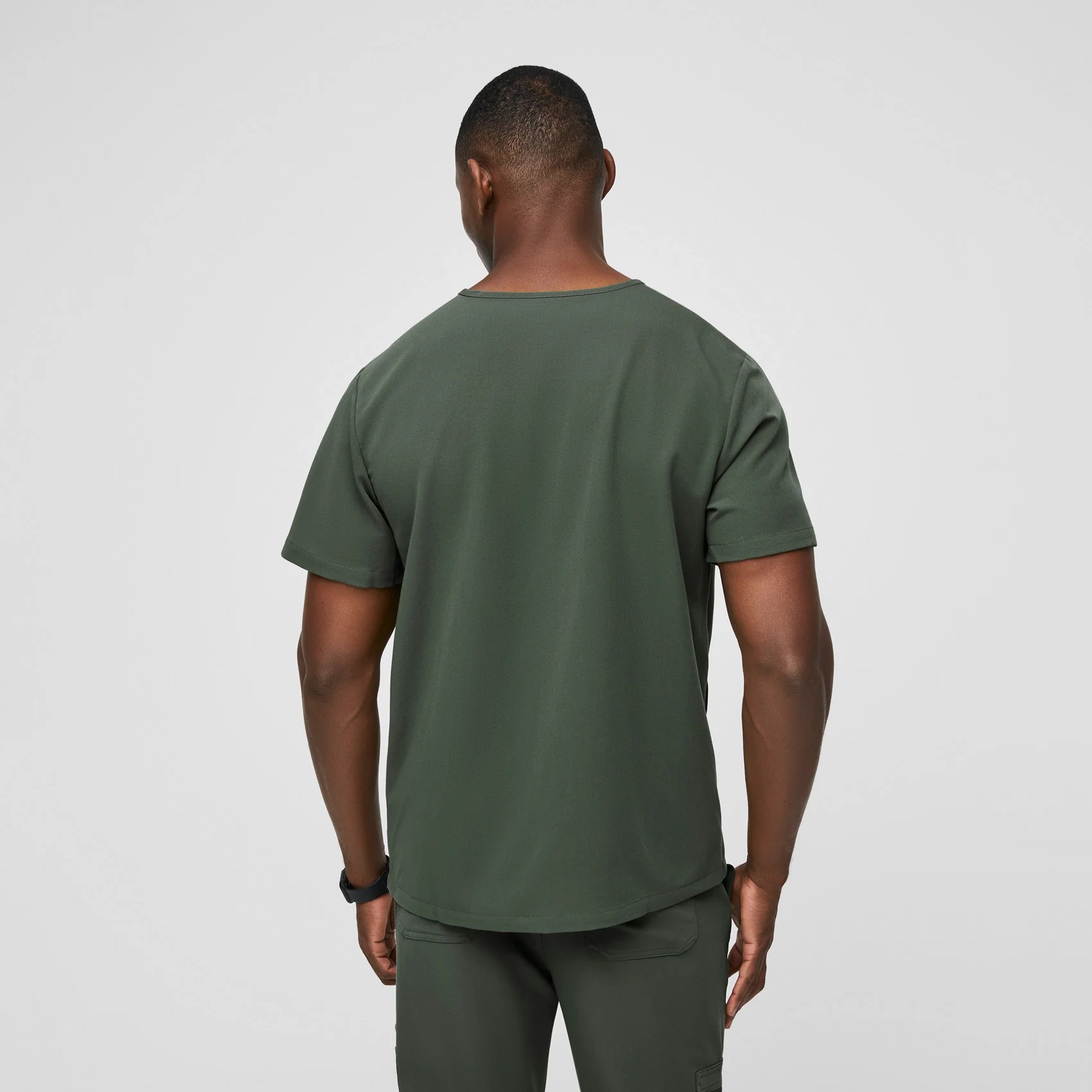 men's Moss Chisec™ - Three-Pocket Scrub Top (3XL - 6XL) - Image 3