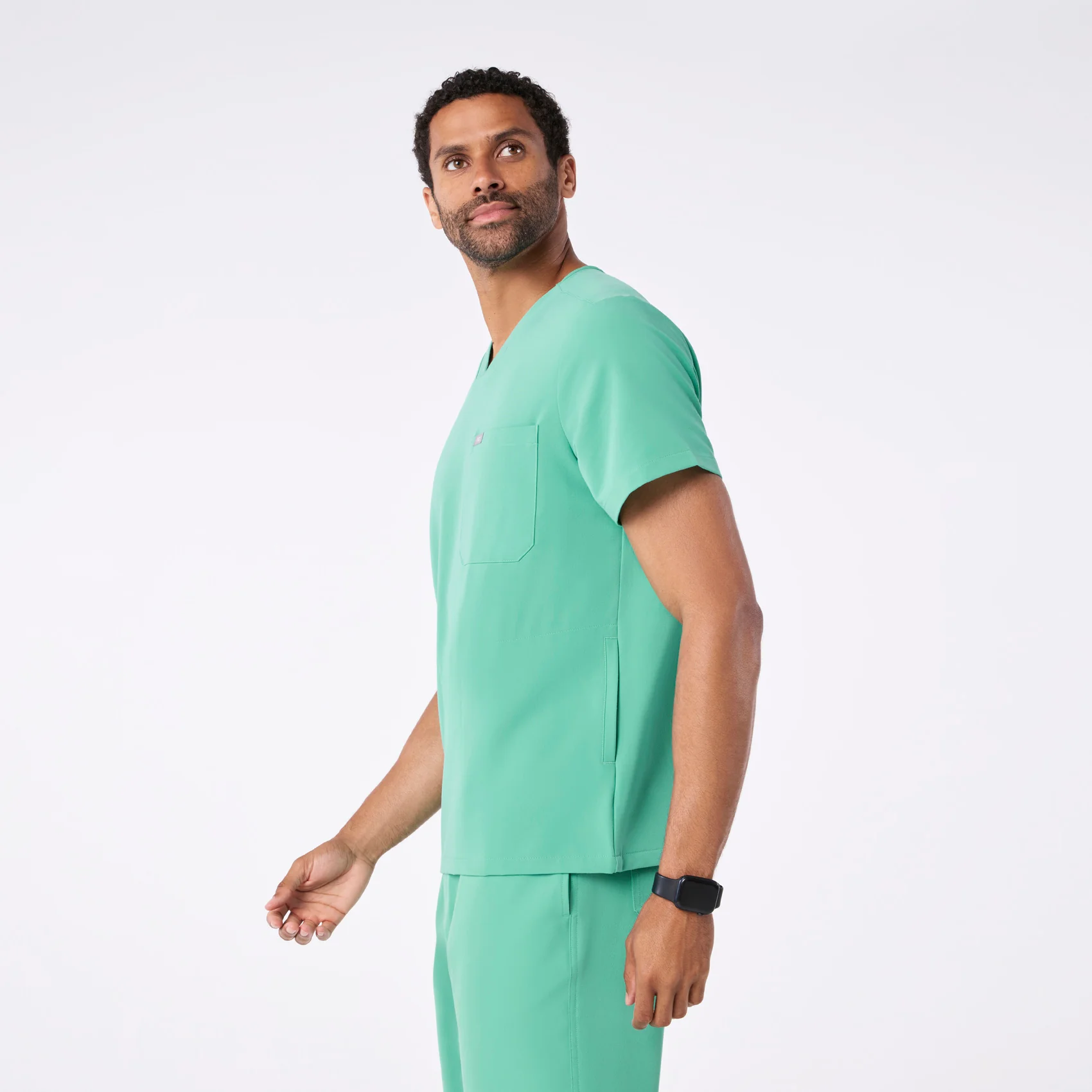 men's Surgical Green Chisec - Three-Pocket Scrub Top⢠- Image 3