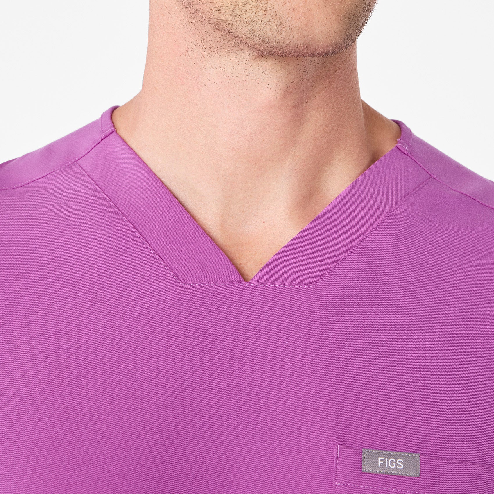 men's Ultraberry Chisec - Three-Pocket Scrub Top™ - Image 5