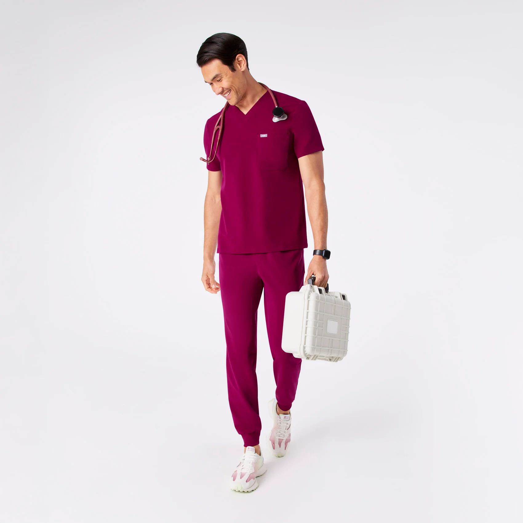 men's Dark Magenta Leon - Three-Pocket Scrub Top™ - Image 2