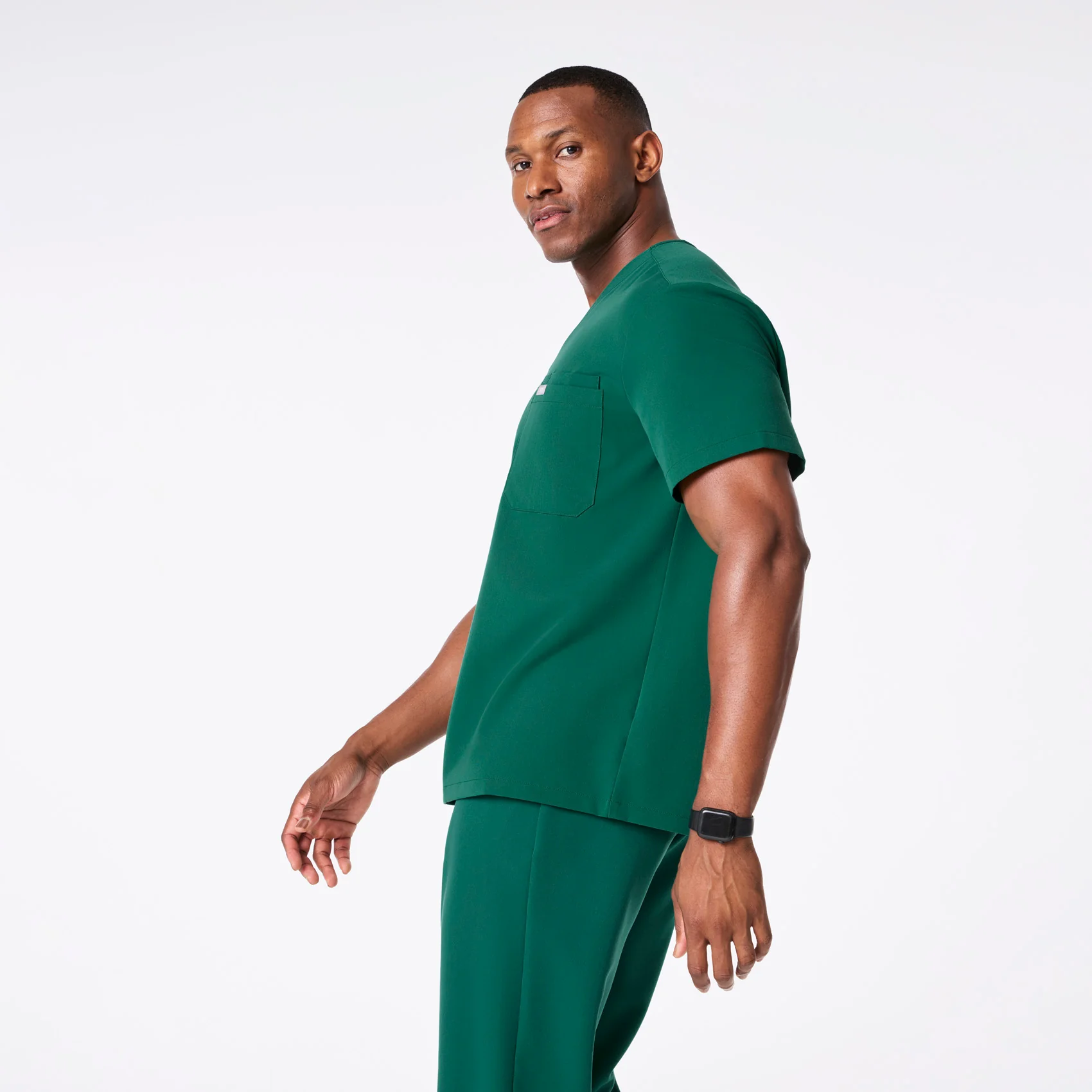 men's Hunter Green Leon - Three-Pocket Scrub Top™ - Image 3