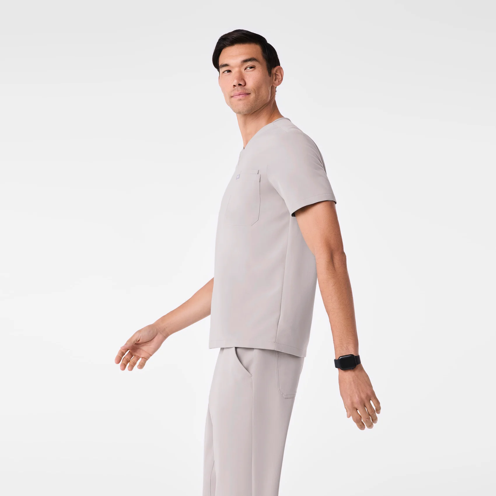 men's Slate Leon - Three-Pocket Scrub Top⢠- Image 3