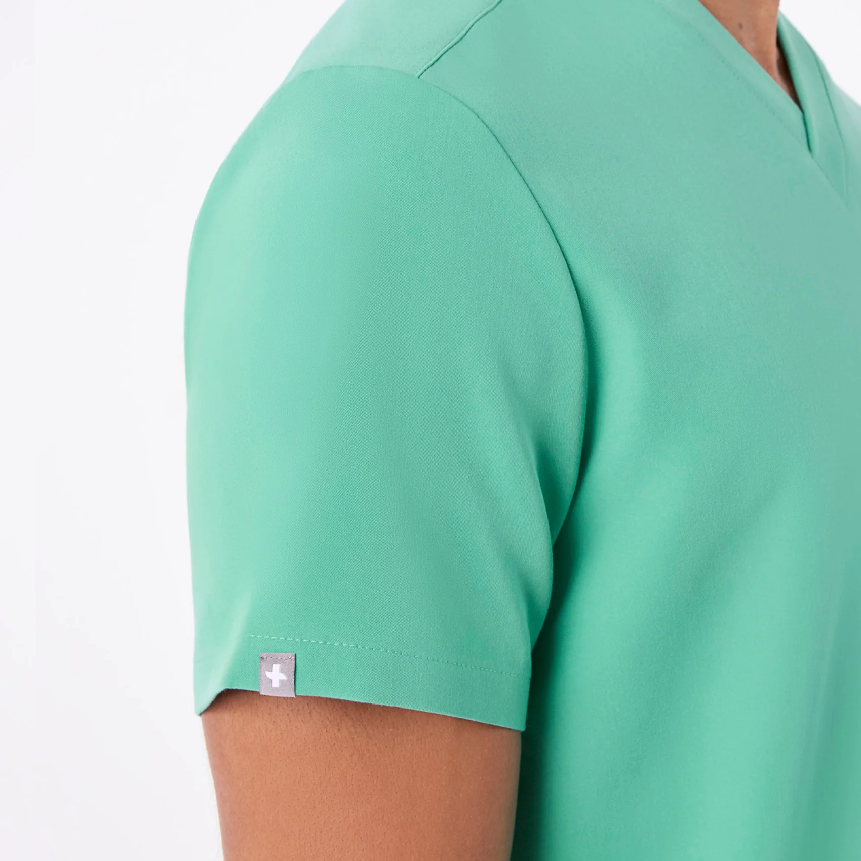 men's Surgical Green Leon - Three-Pocket Scrub Top™ - Image 7