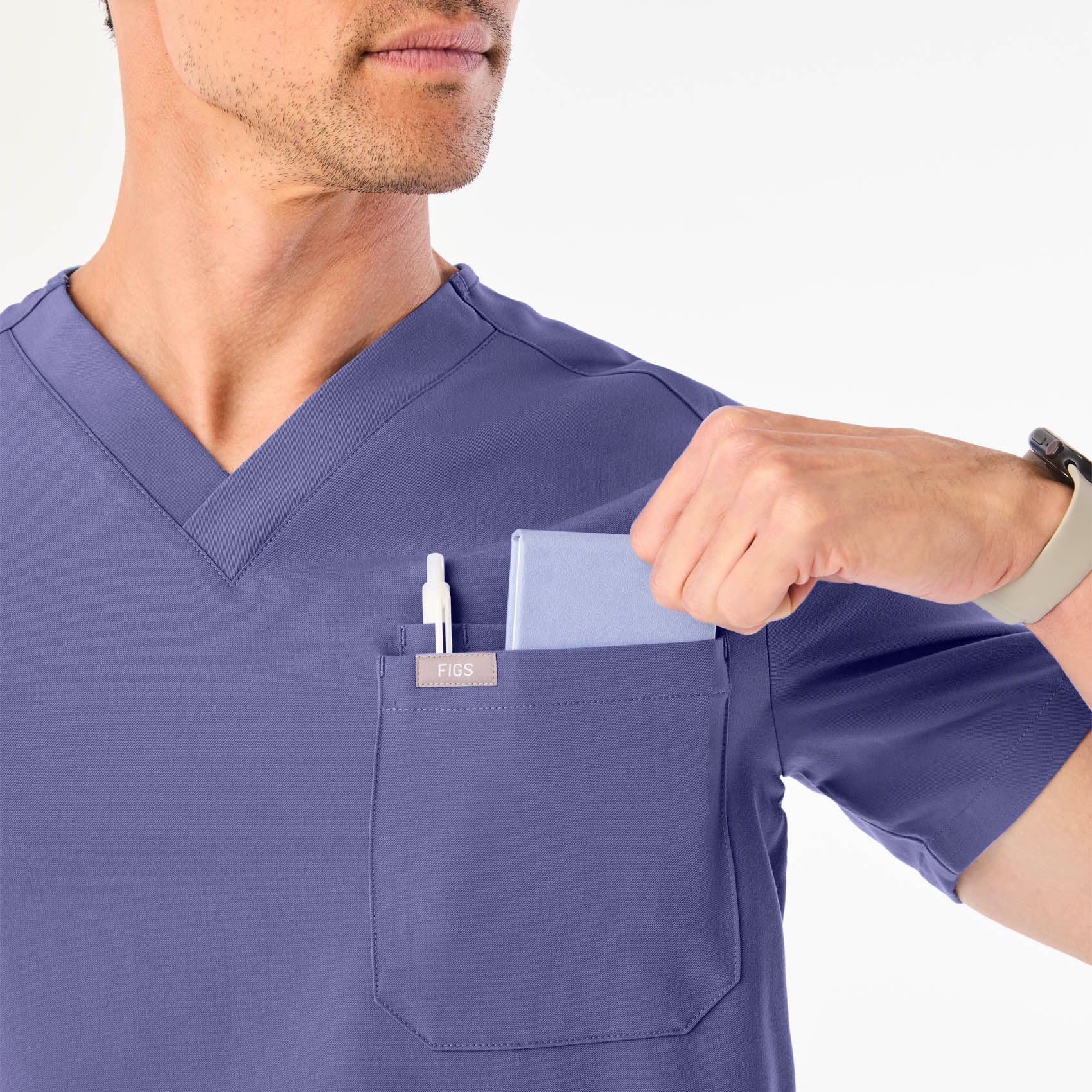 men's Wayfarer Leon - Three-Pocket Scrub Top™ - Image 5