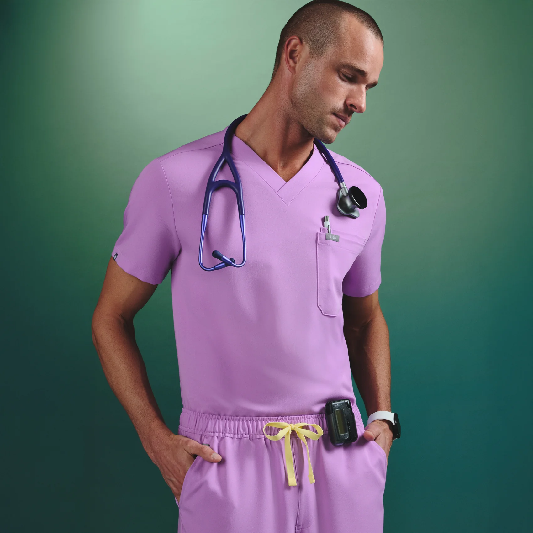 men's Wild Iris Leon - Three-Pocket Scrub Top™ - Image 8