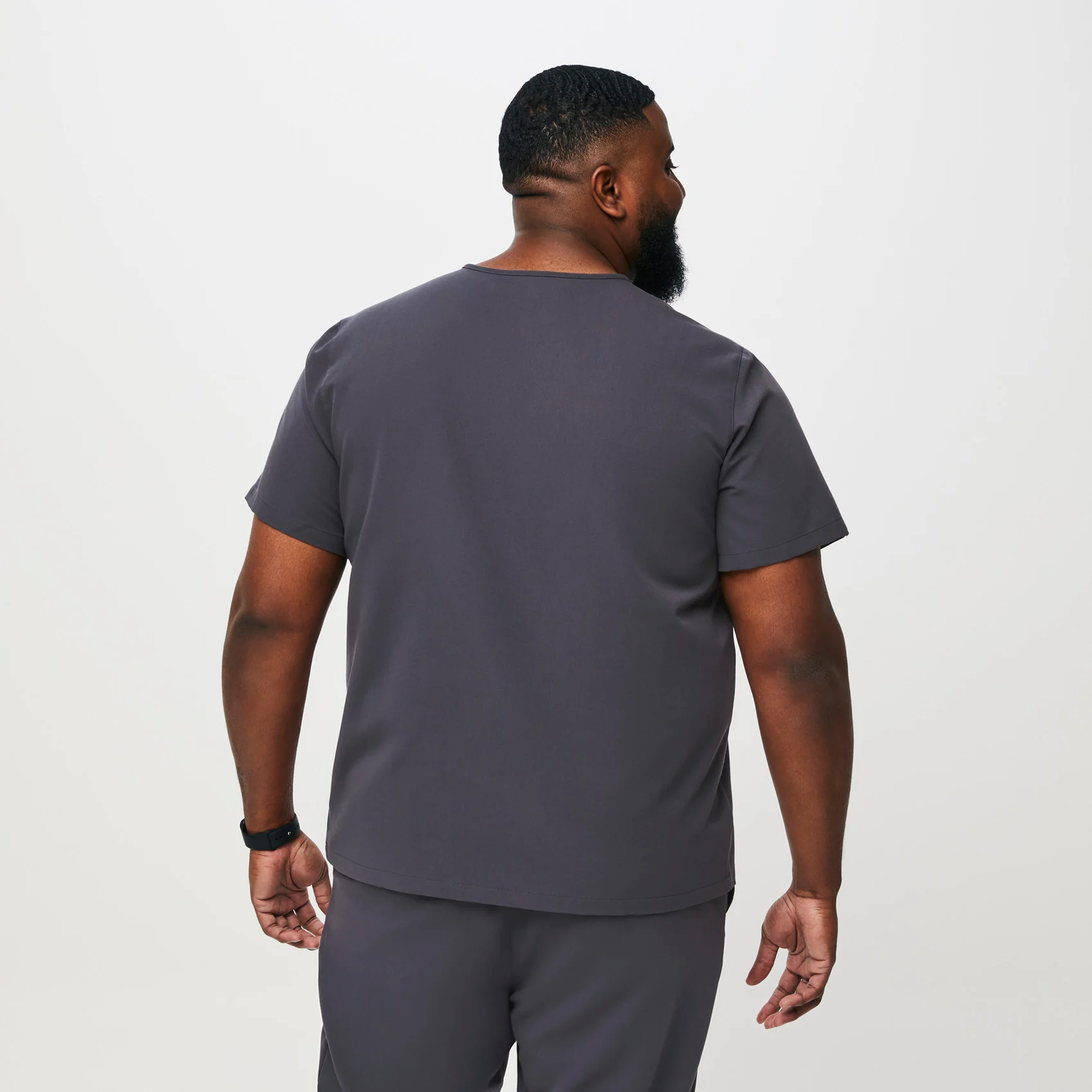 men's Charcoal Leon™- Three-Pocket Scrub Top (3XL - 6XL) - Image 4