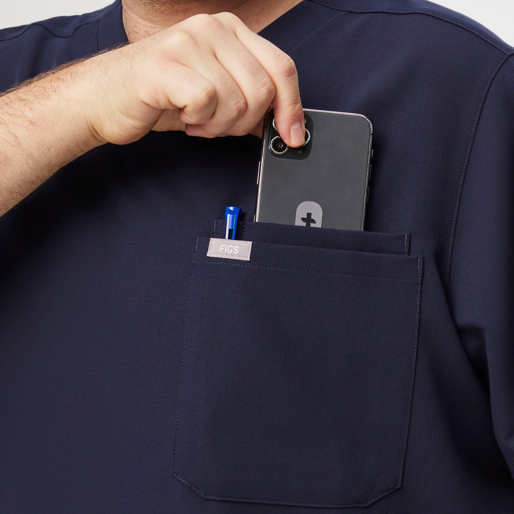 men's Navy Leon™- Three-Pocket Scrub Top (3XL - 6XL) - Image 5