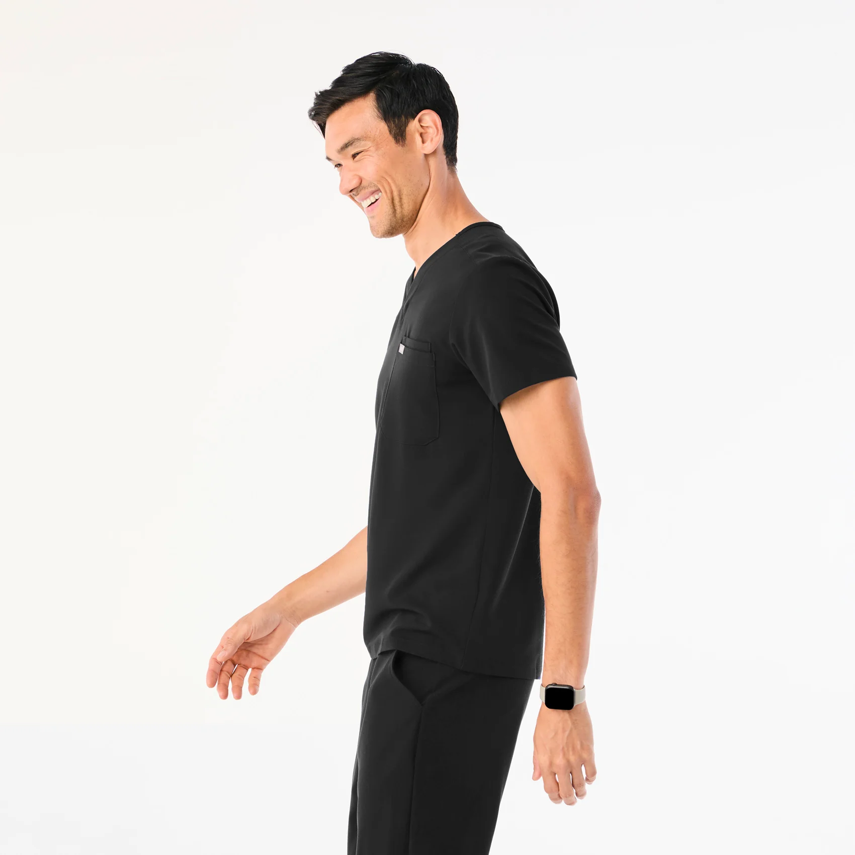 Men's Black Leon⢠- Three-Pocket Scrub Top - Image 3