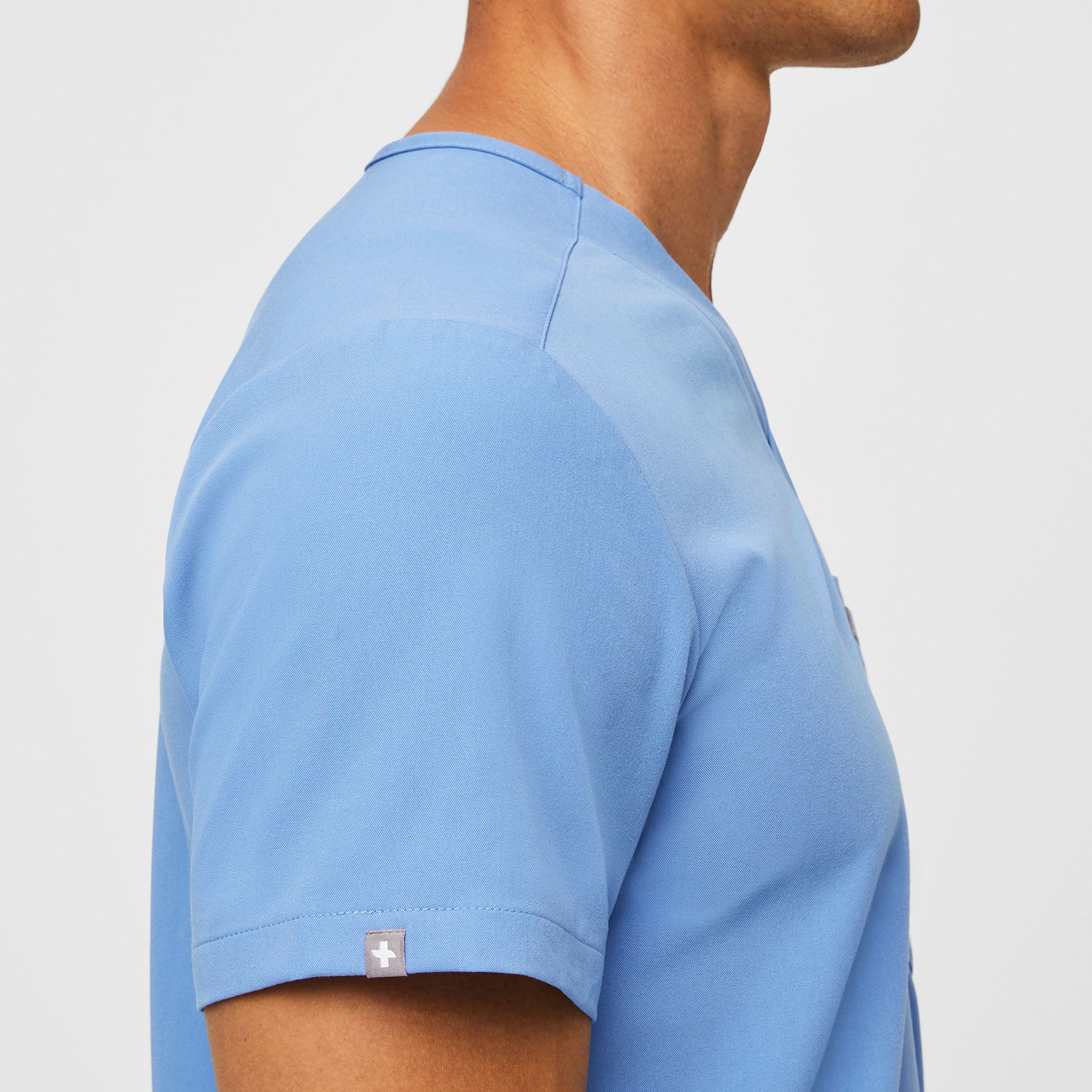 Men's Ceil Blue Leon™ - Three-Pocket Scrub Top - Image 5
