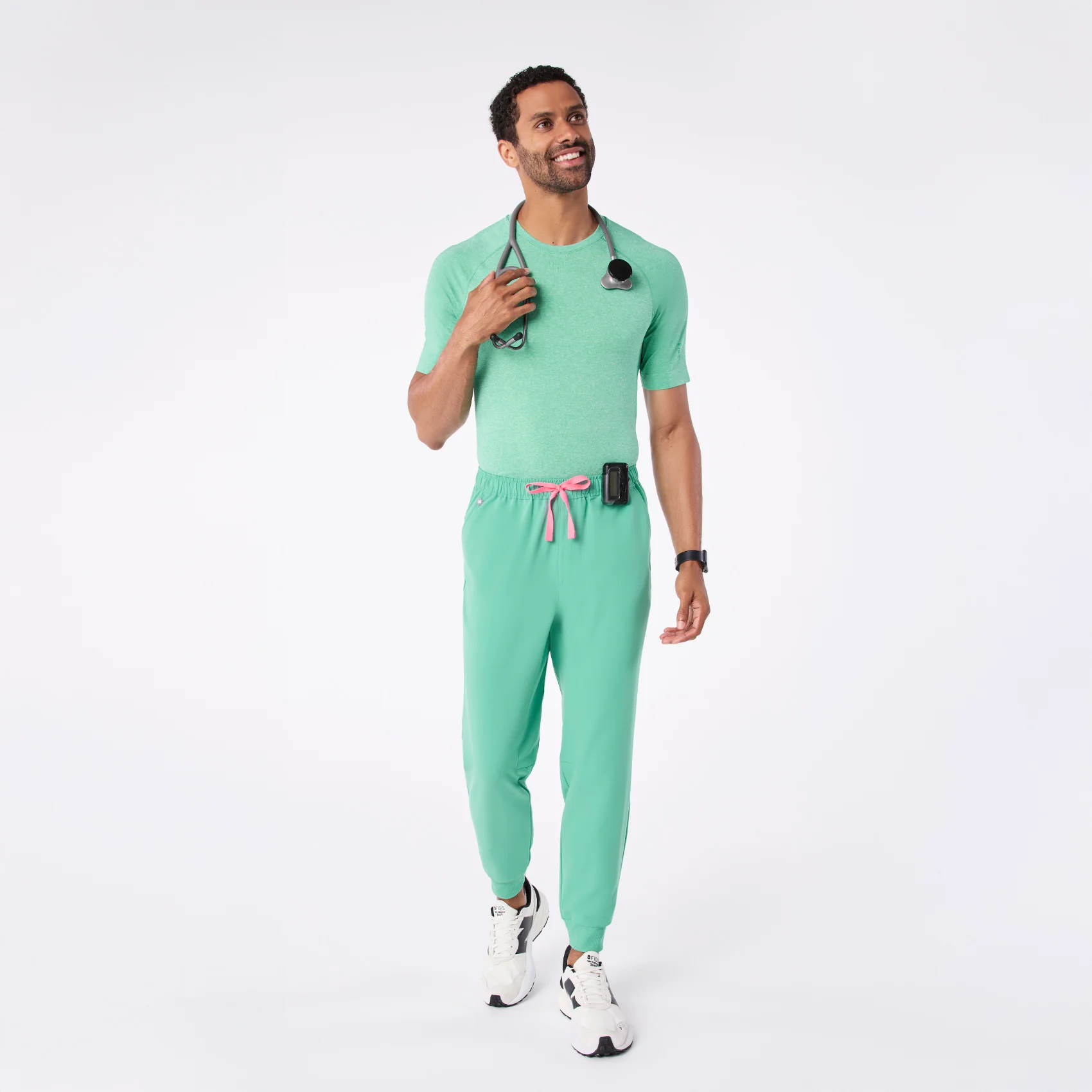 men's Surgical Green Makato Seamless - Shortsleeve Underscrub - Image 2
