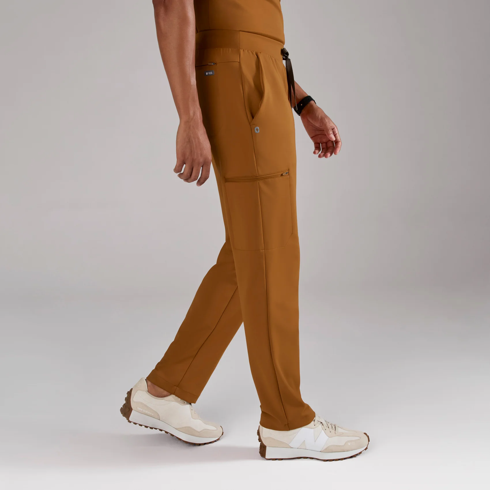 men's Alder Norris FORMx Straight Leg - Short Scrub Pant - Image 3