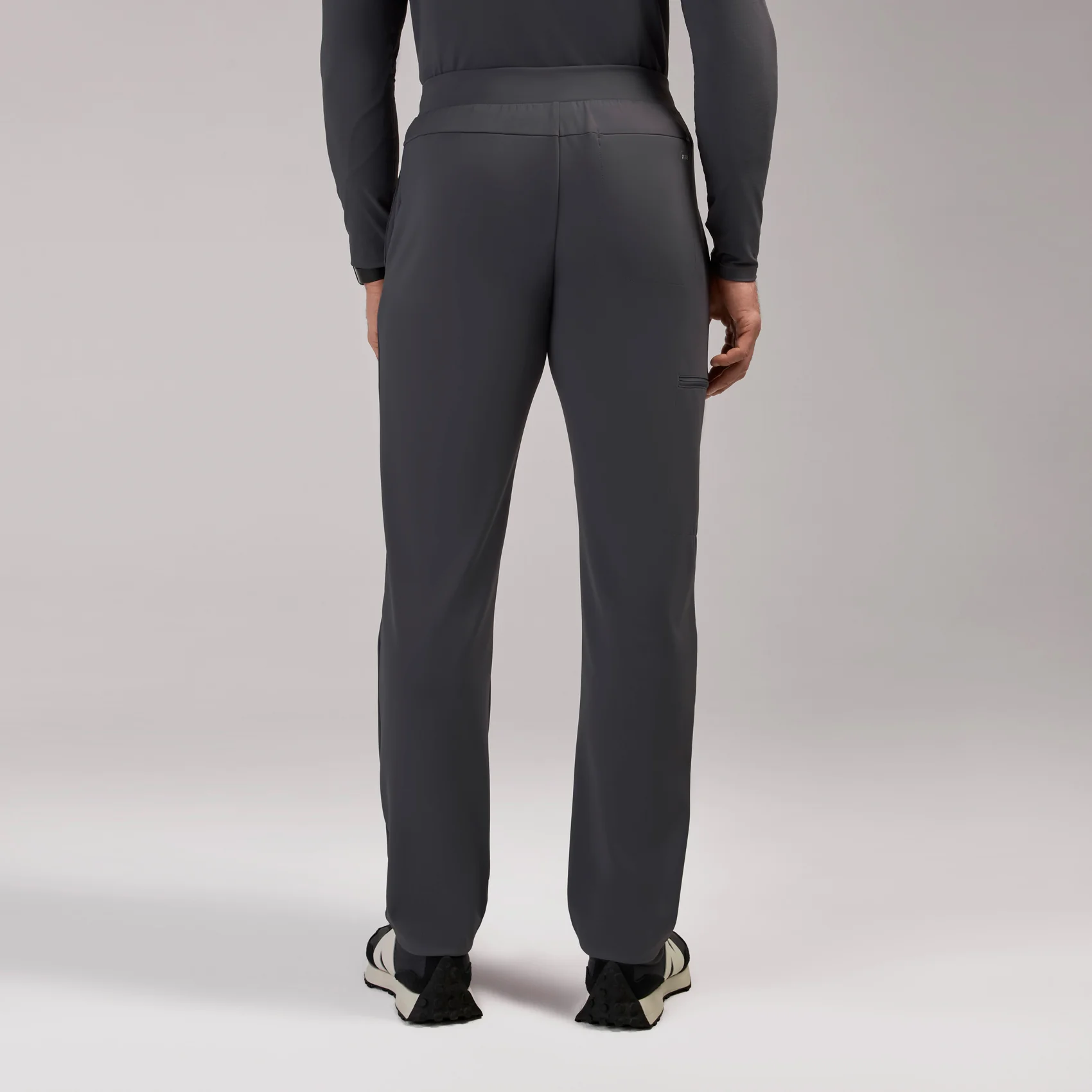 men's Charcoal Norris FORMx Straight Leg - Short Scrub Pant⢠- Image 5