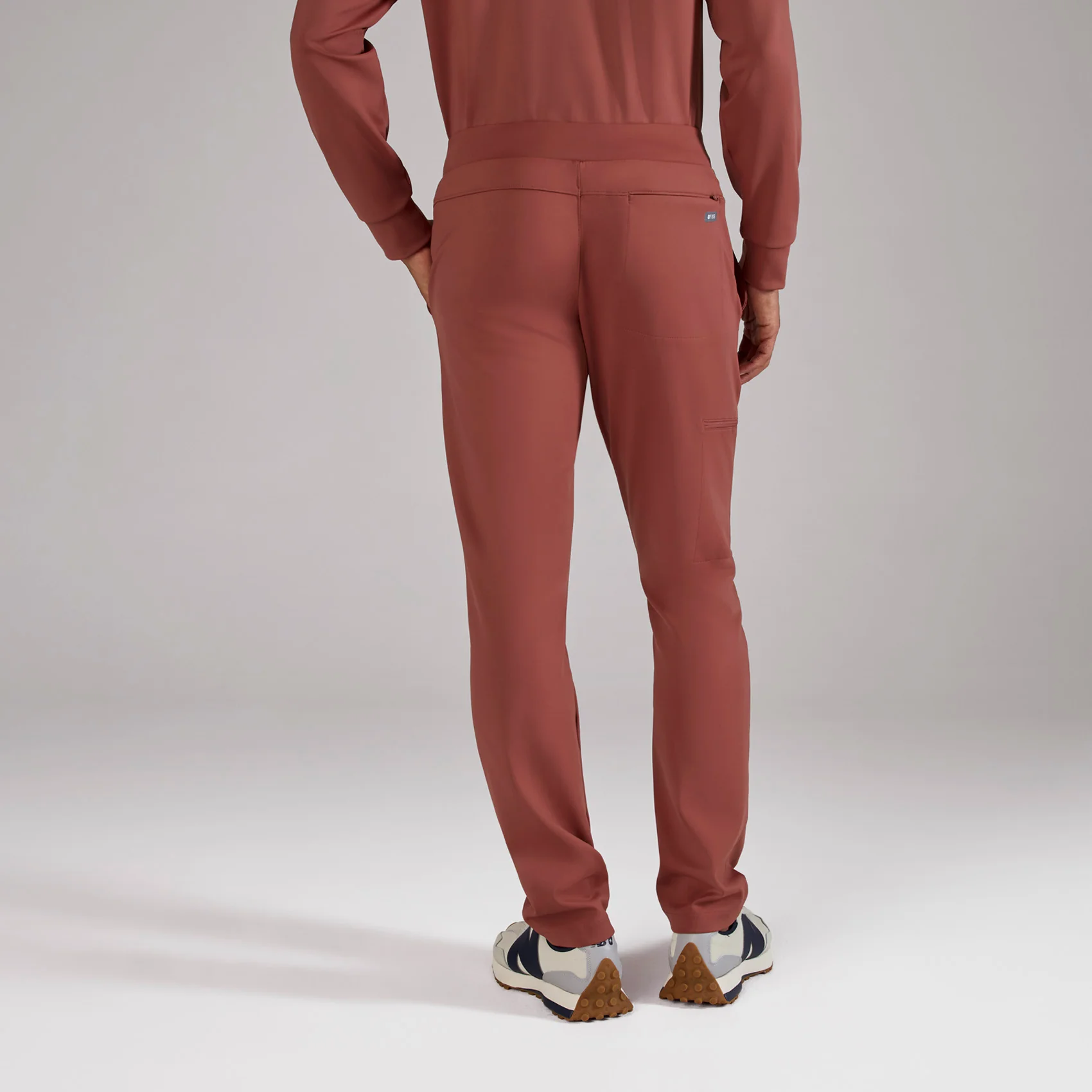 men's Rosewood Pierre FORMx Slim Tapered - Scrub Pant⢠- Image 4