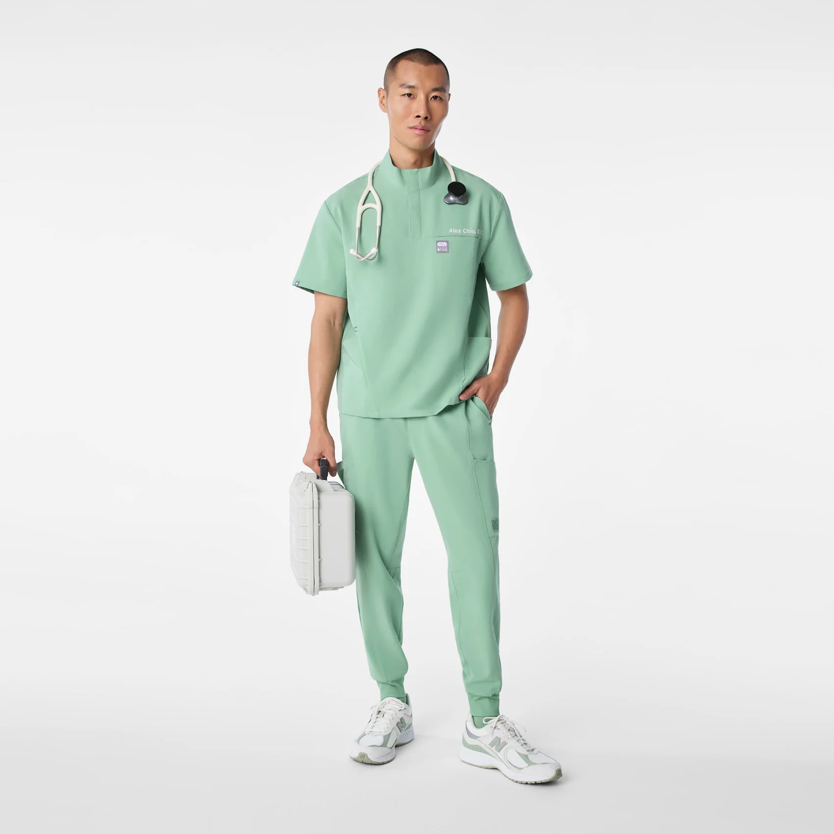 men's Jade STAR WARS™ | FIGS - Scrub Top - Image 3