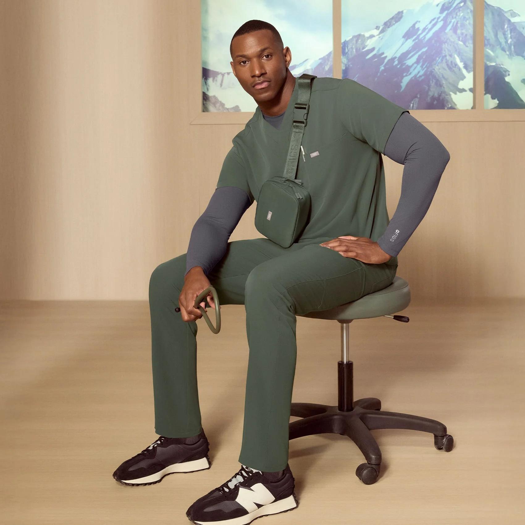 men's Moss Surrey - V-Neck Scrub Top - Image 8