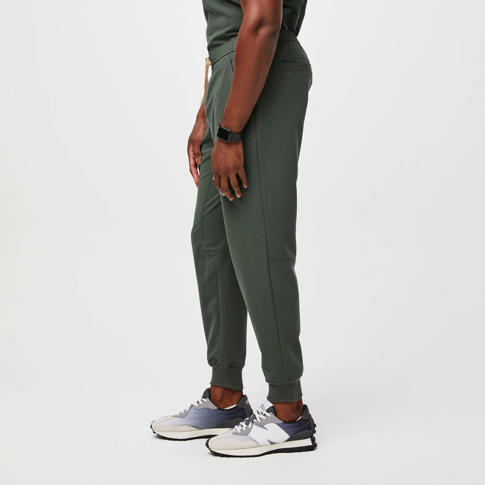 men's Moss Tansen - Short Jogger Scrub Pant™ - Image 3
