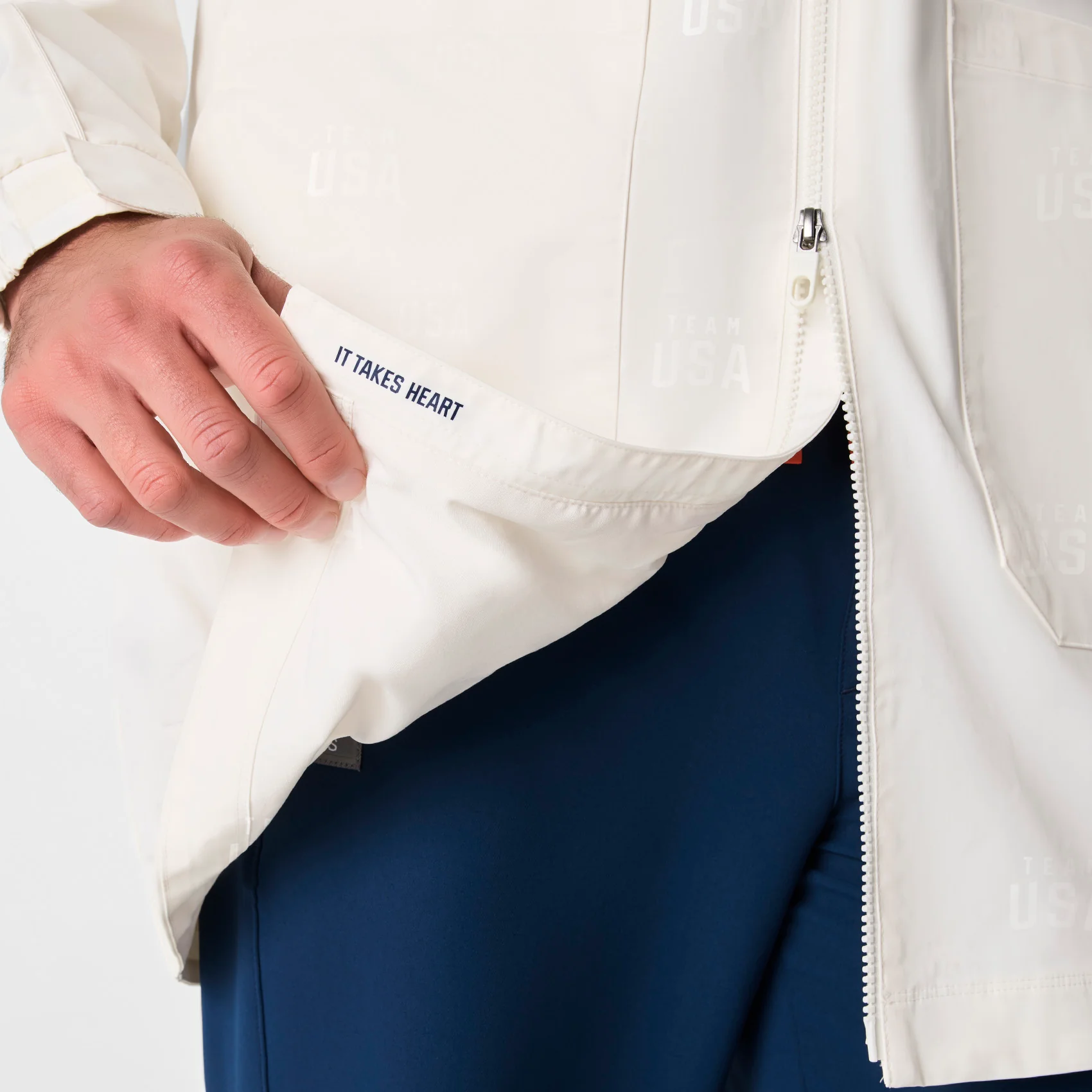 men's Off White FIGS x Team USA On-Shift Stadium Jacket™ - Image 9