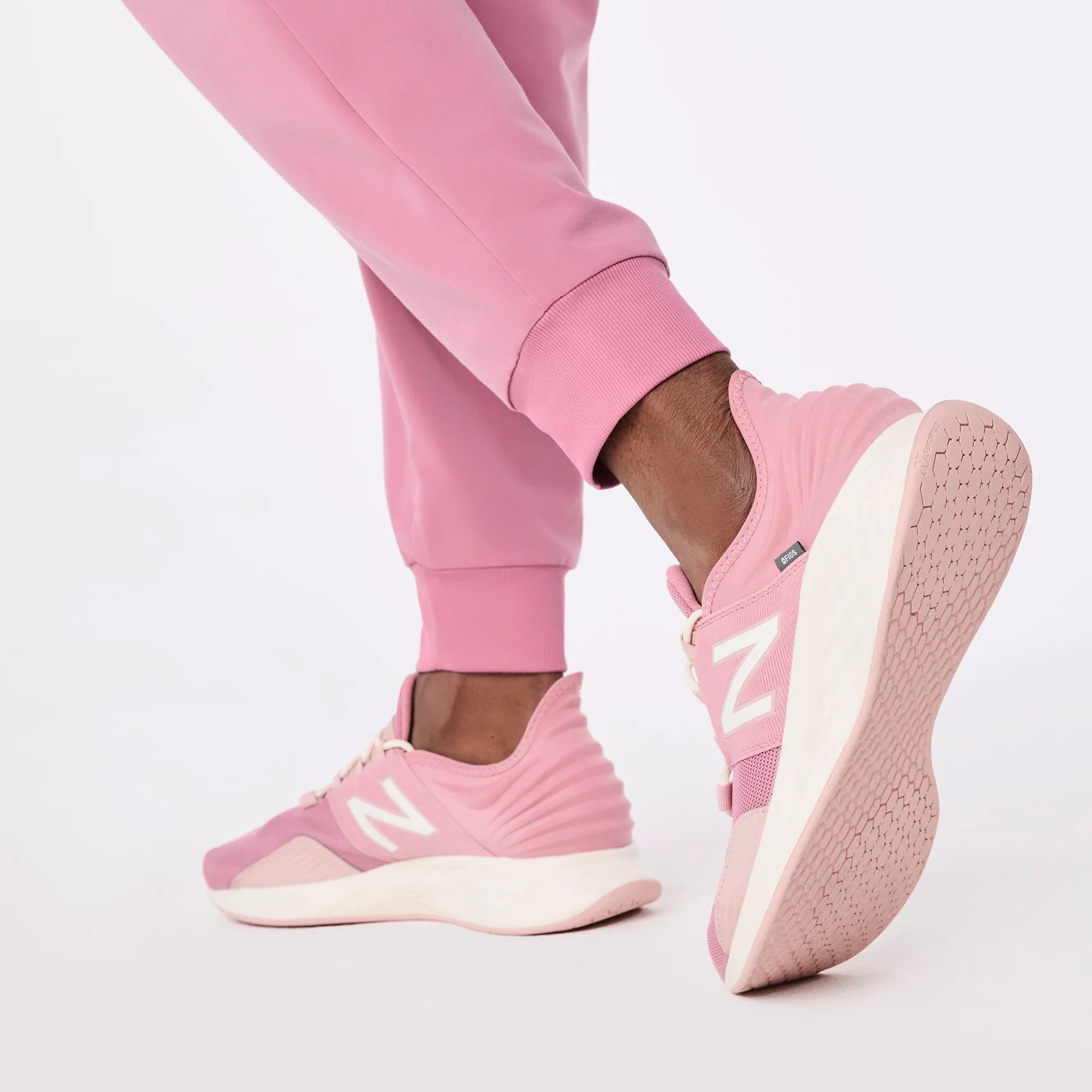 unisex Chalk Pink FIGS | New Balance Roav - Image 8