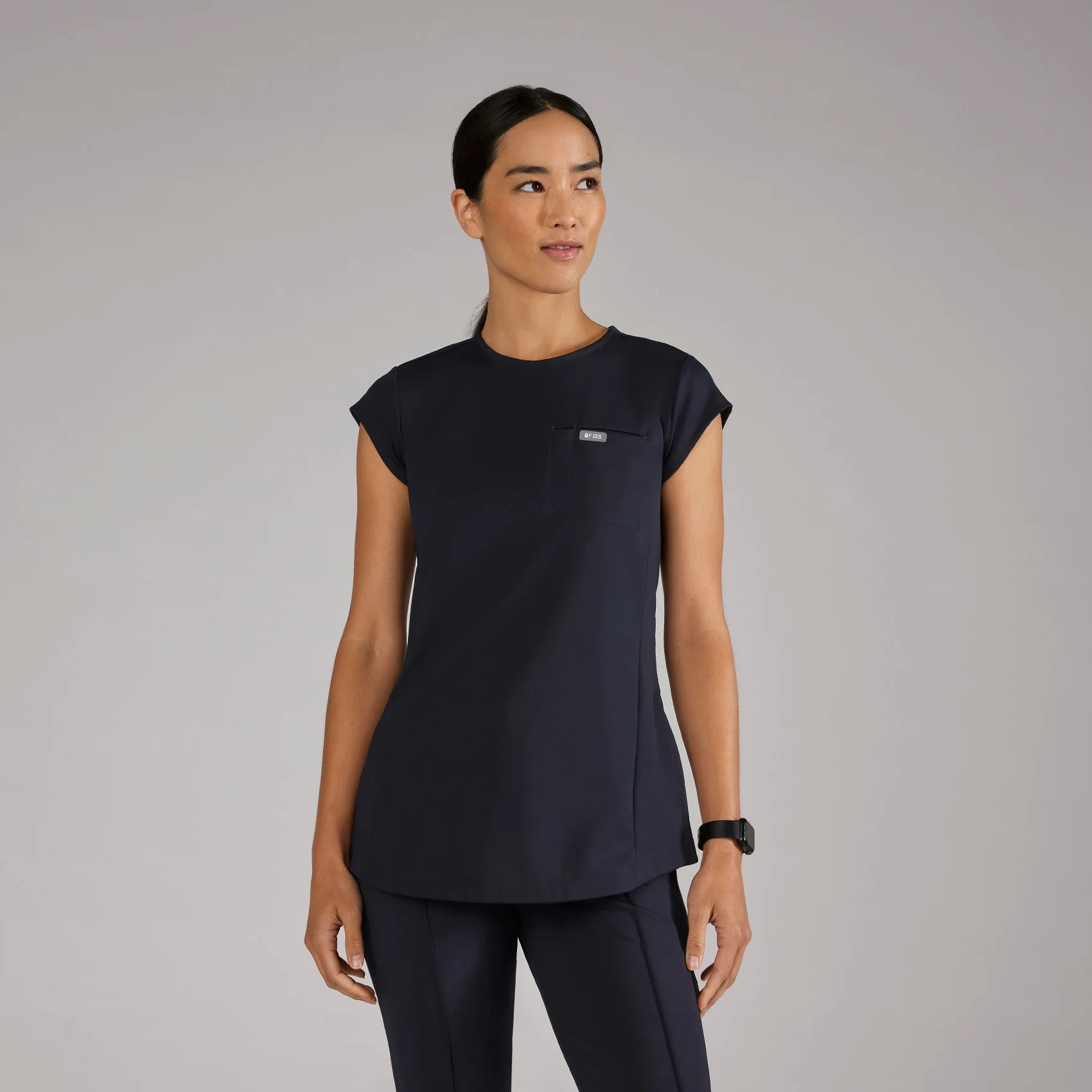 women's Navy Alma FORMx Slim Crewneck Tunic - Scrub Topā¢