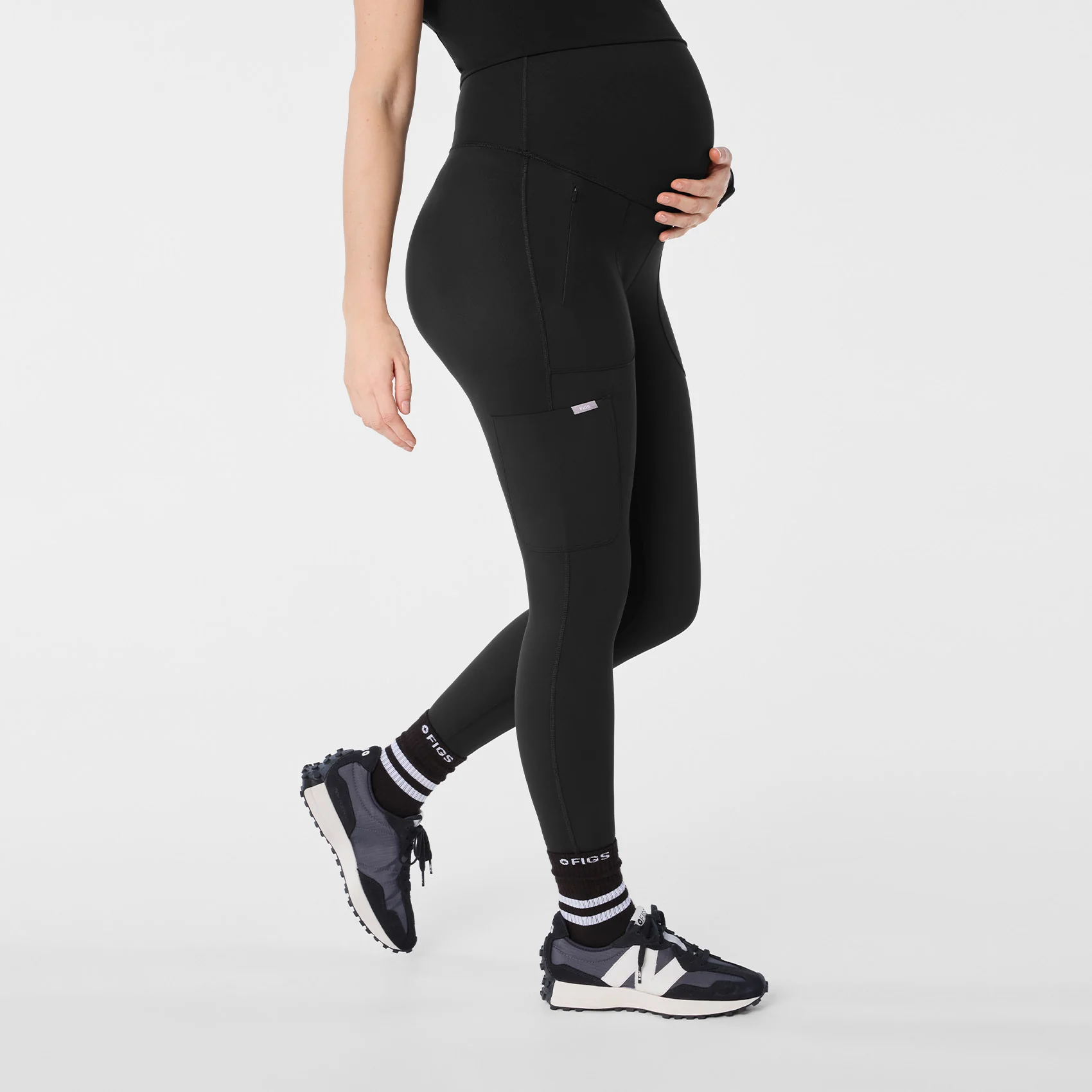 women's Black Ashland - Maternity ScrubLegging™ - Image 3