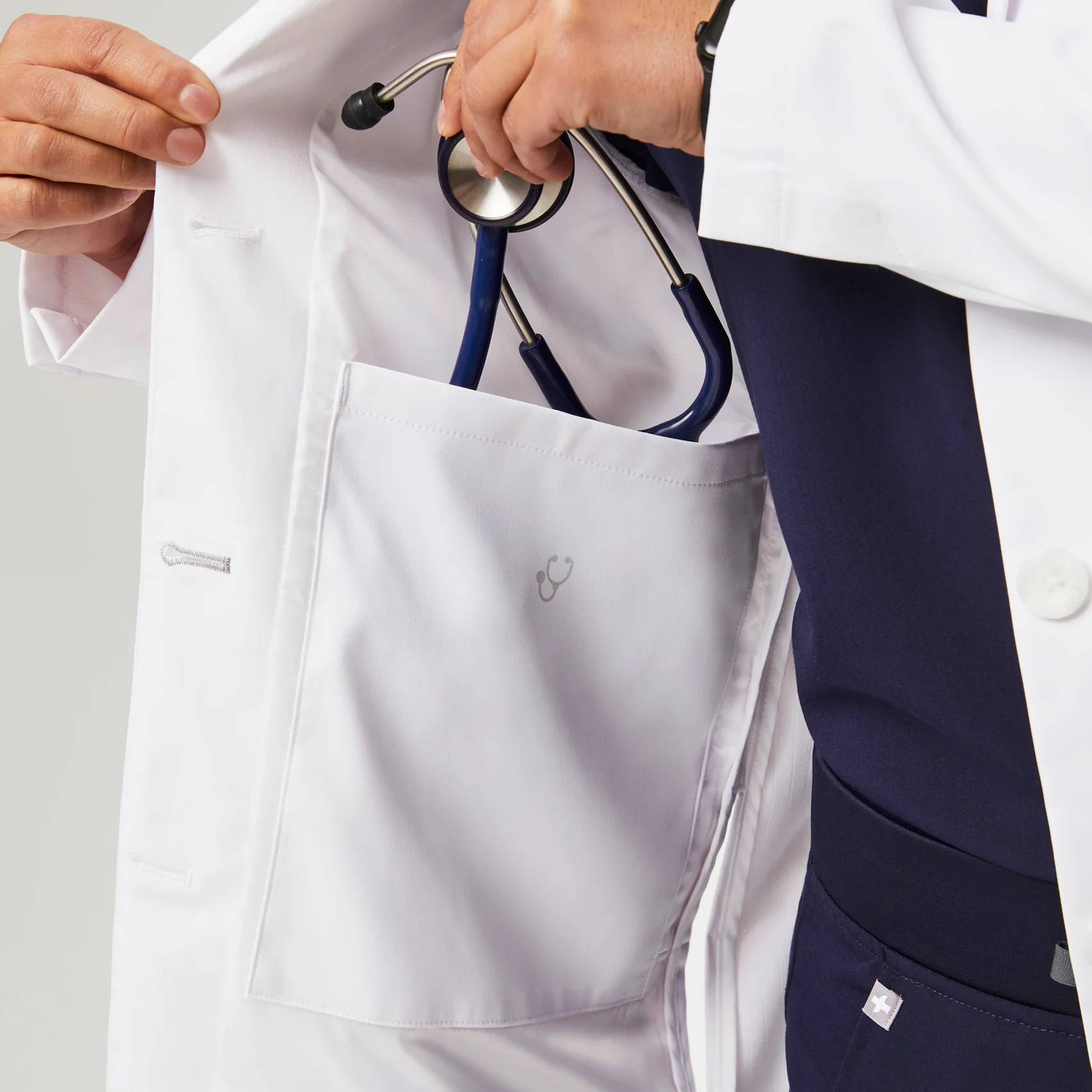 Women's White Bellevue - Classic Long Lab Coat - Image 8