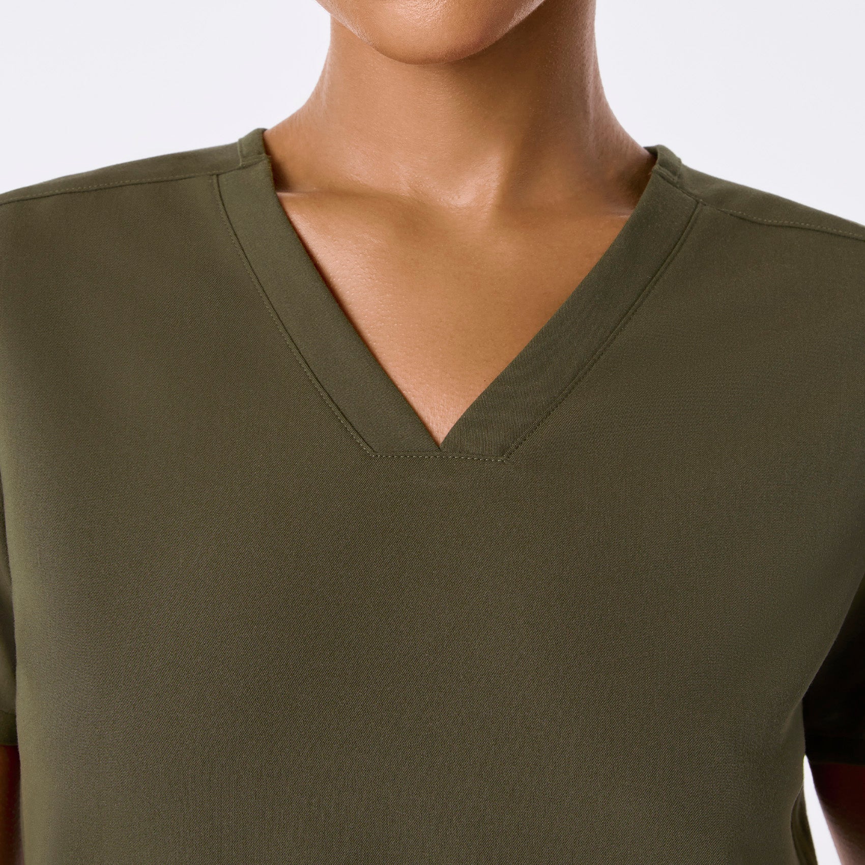 women's Spruce Casma - Three-Pocket Scrub Top™ - Image 5