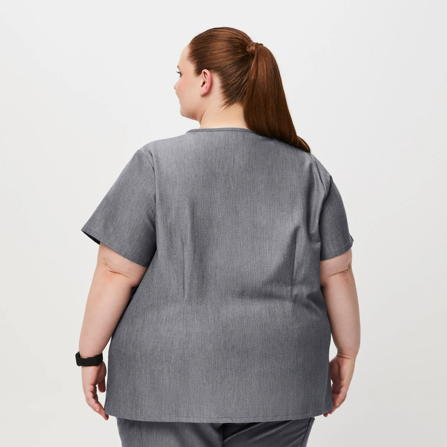 women's Graphite Casma™- Three-Pocket Scrub Top (3XL - 6XL) - Image 4