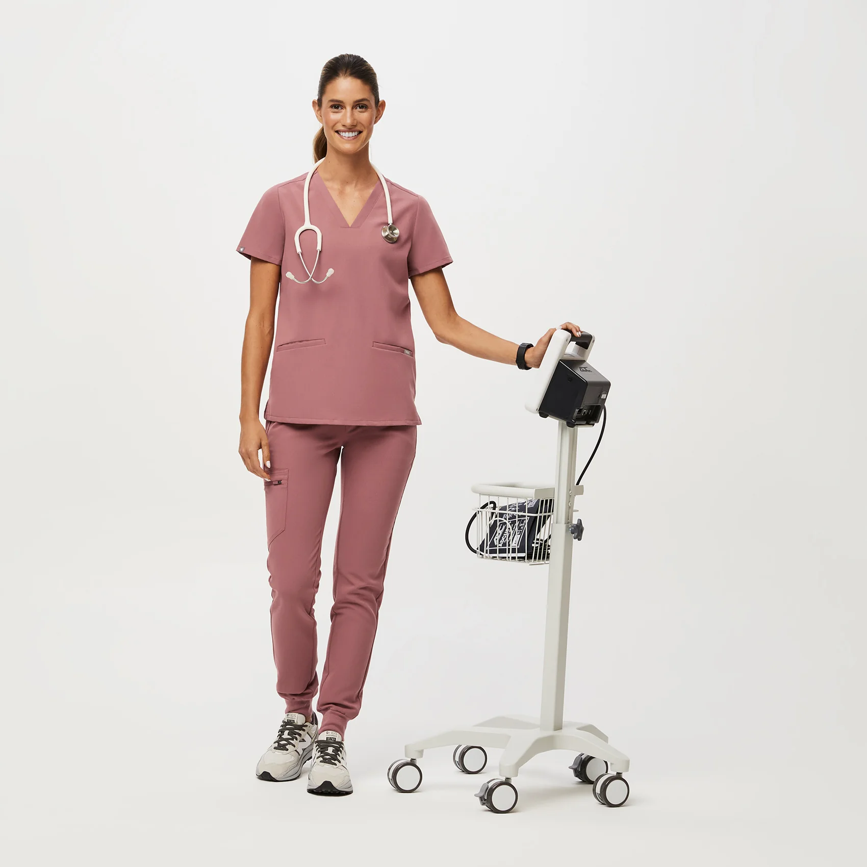 women's Mauve Casma™ - Three-Pocket Scrub Top (3XL - 6XL) - Image 2