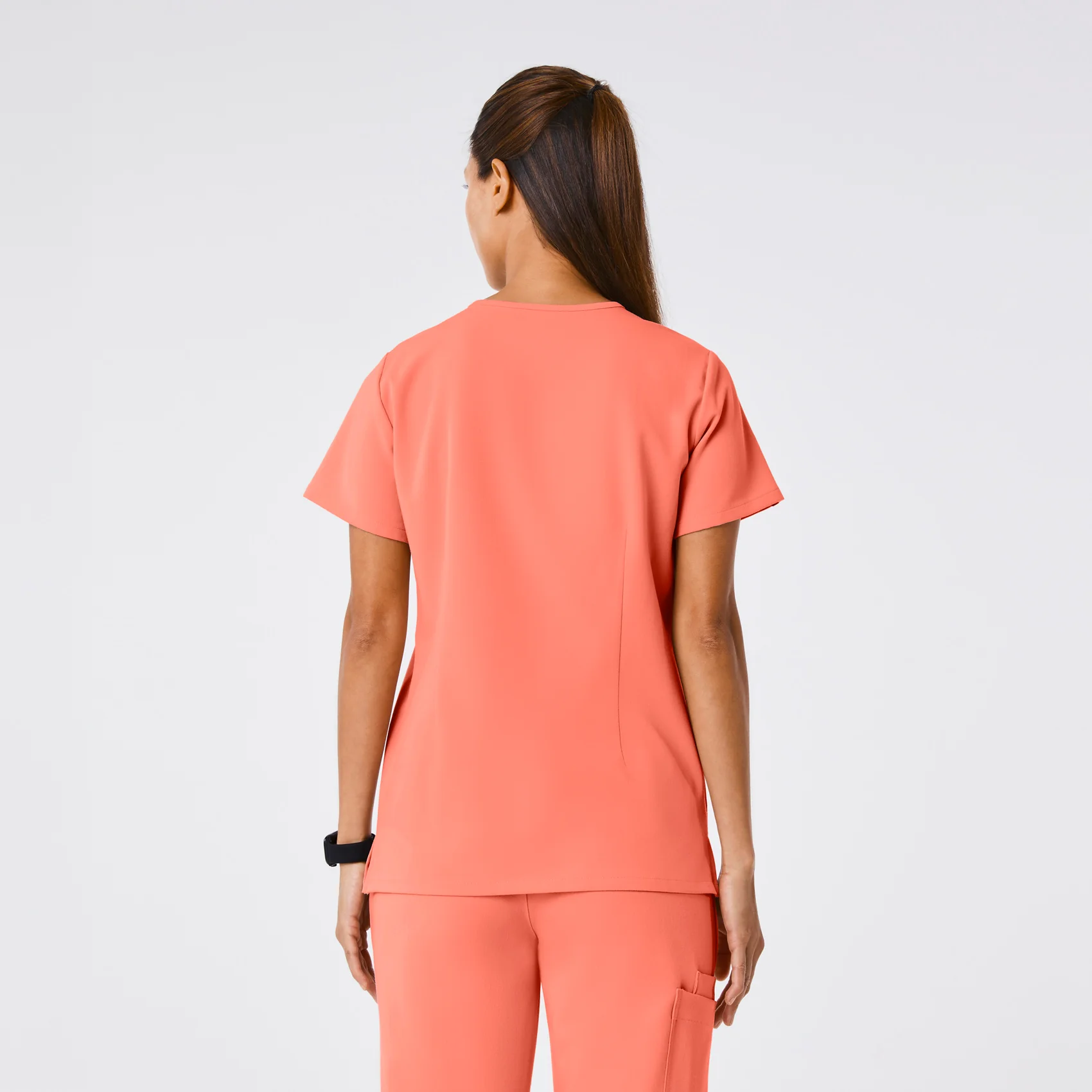 women's Sunset Drift Casma - Three-Pocket Scrub Top™ - Image 4