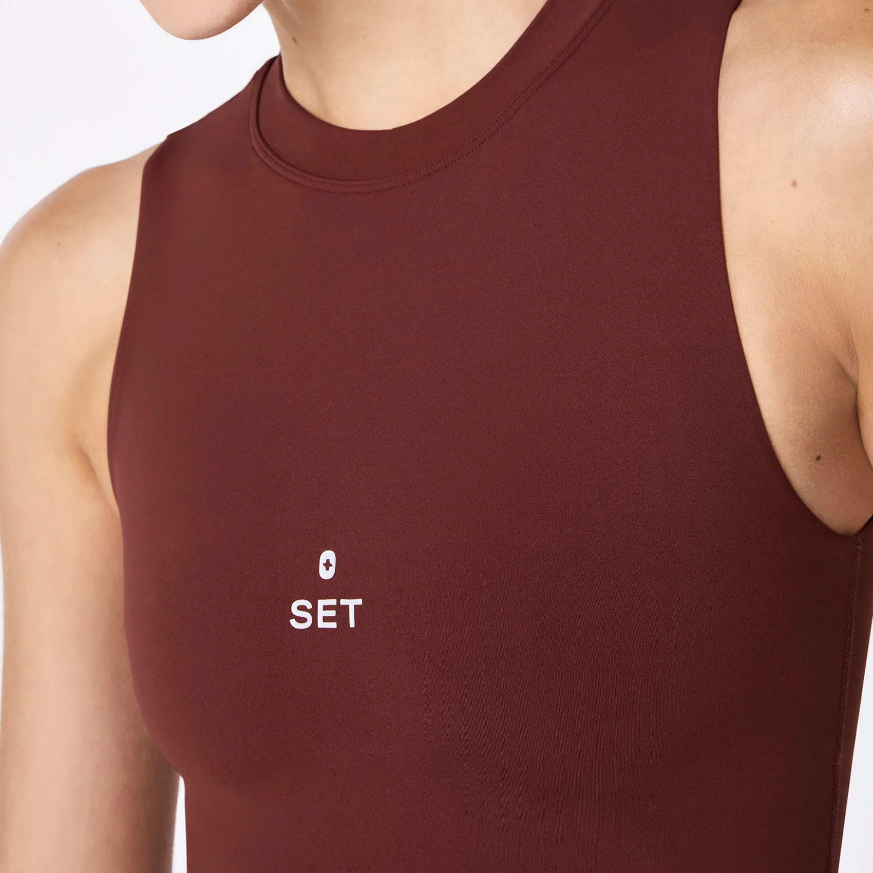 women's Walnut FIGS | SET ACTIVE Breathe Lean Bra® - Image 5