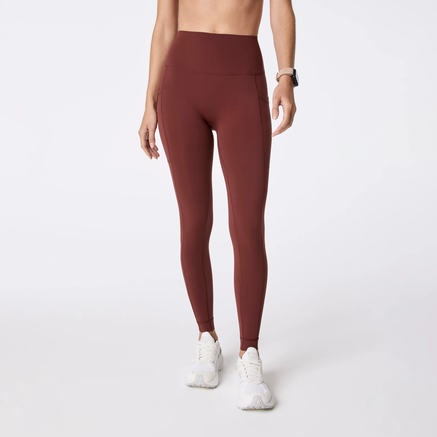 women's Walnut FIGS | SET ACTIVE Breathe High Rise Pocket Leggings® - Image 3