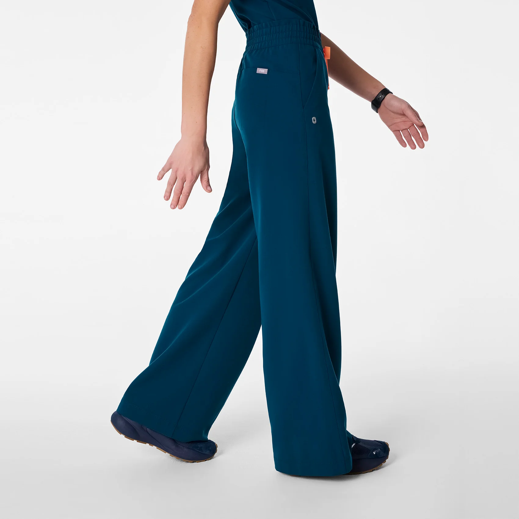 women's Deep Reef High Waisted Allison Ultra Wide Leg - Petite Scrub Pant - Image 3