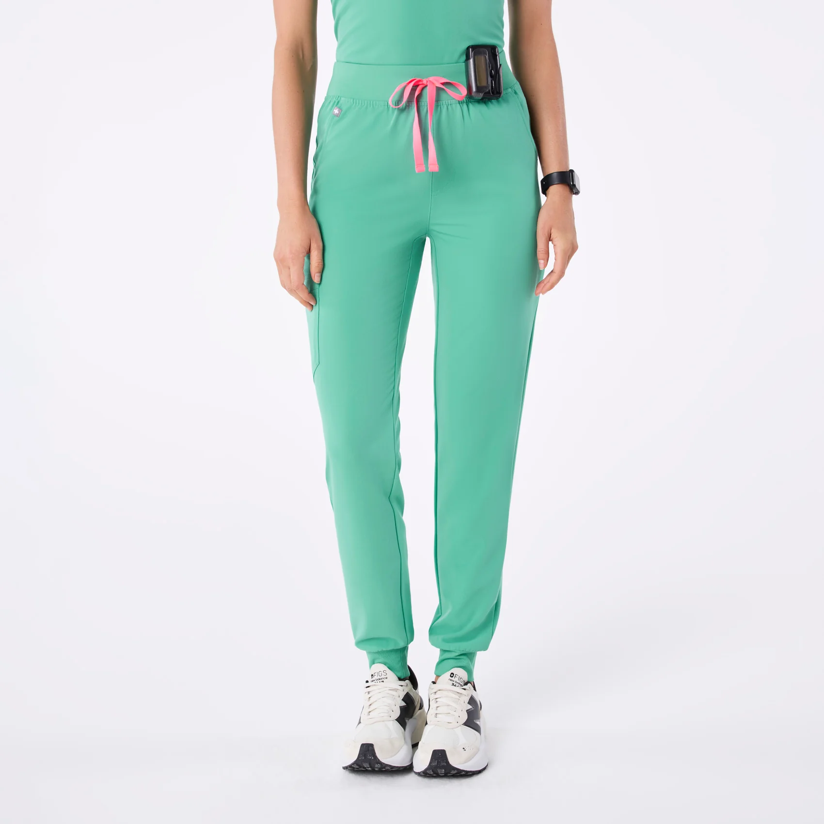 women's Surgical Green High Waisted Zamora - Tall Jogger Scrub Pantā¢