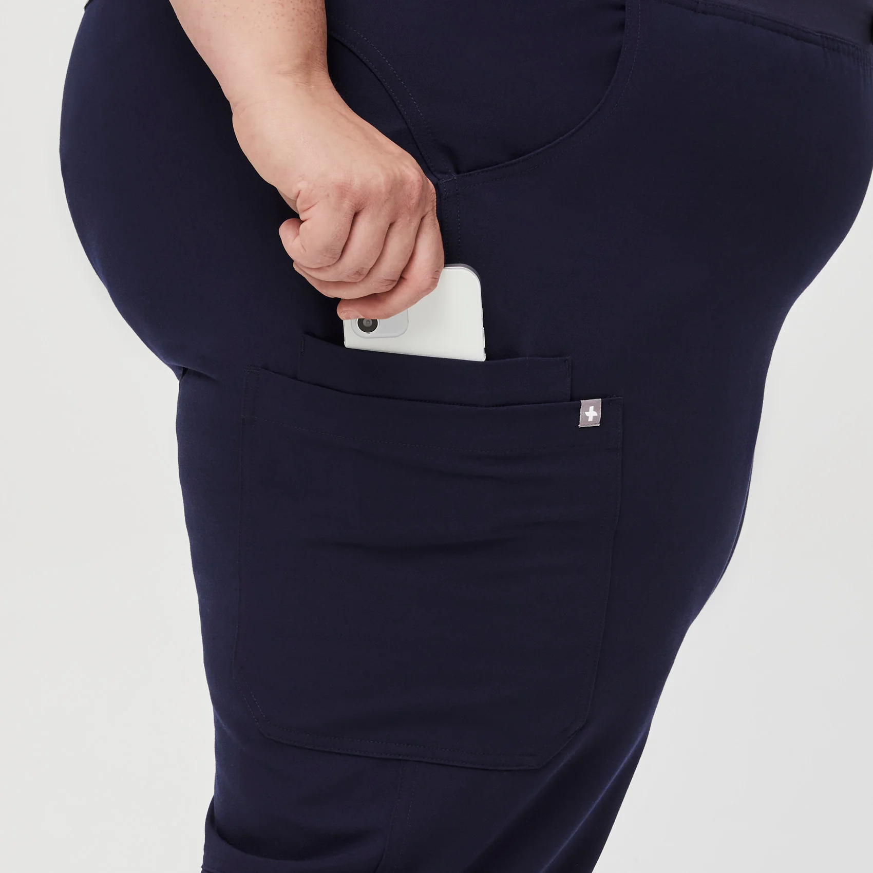 women's Navy Kade™ - Cargo Scrub Pants (3XL - 6XL) - Image 6