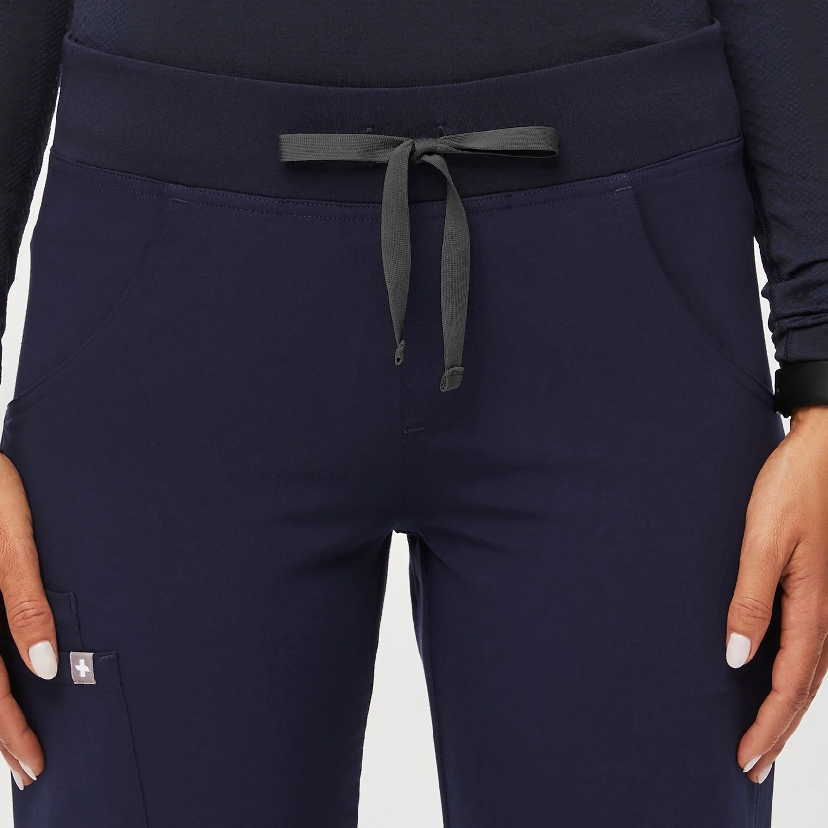Women's Navy Kade™ - Petite Cargo Scrub Pants - Image 5
