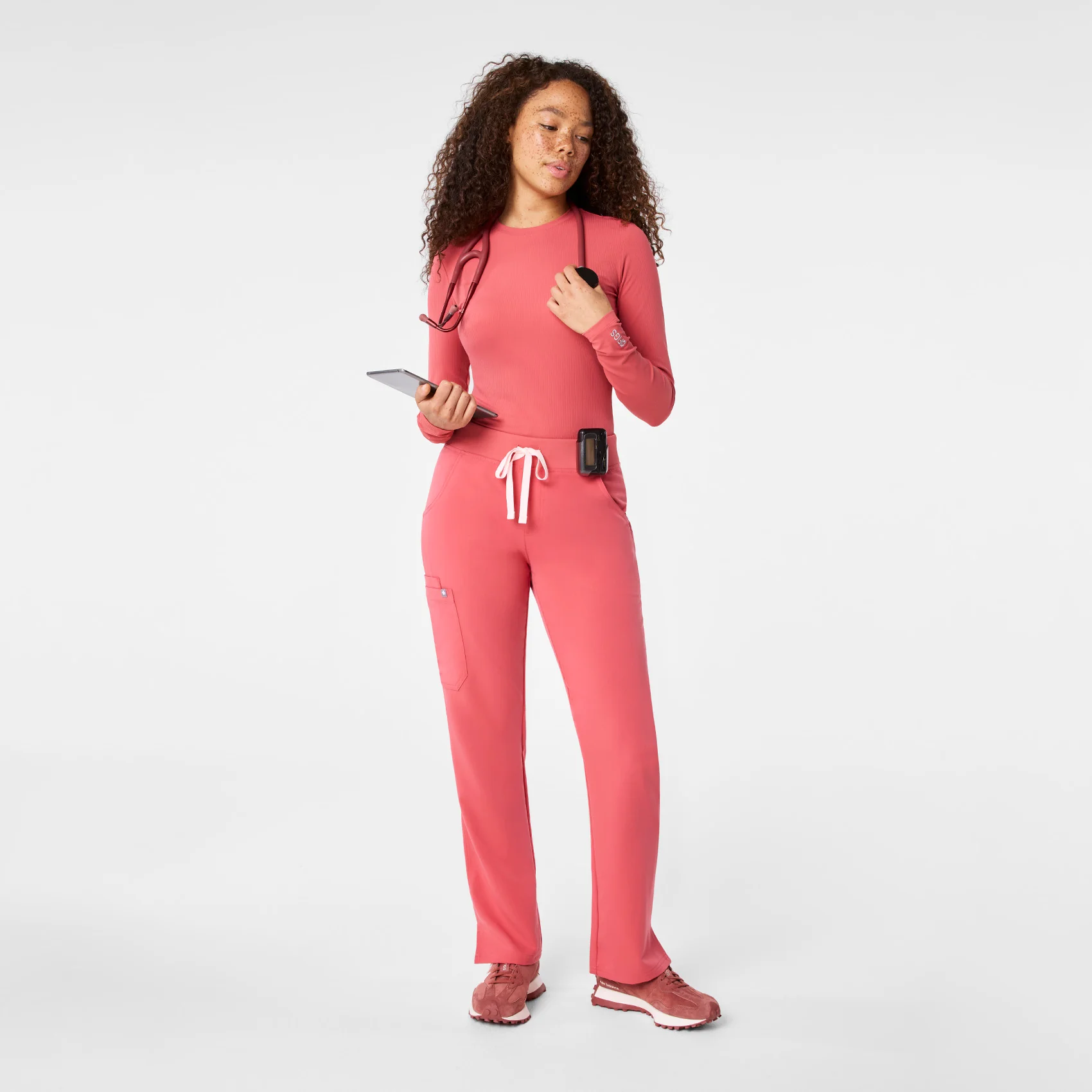 women's Pulmonary Pink Kade - Petite Cargo Scrub Pant⢠- Image 2