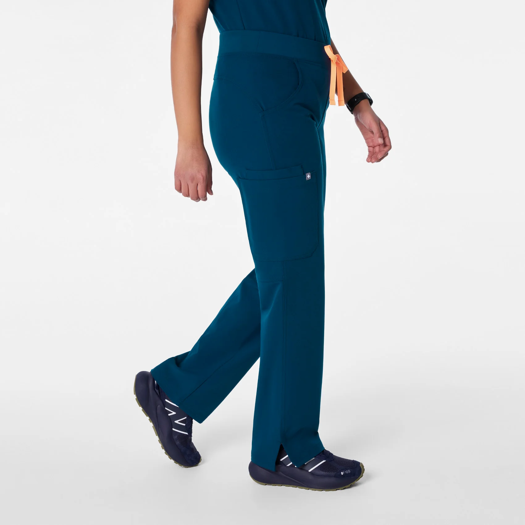 women's Deep Reef Kade - Tall Cargo Scrub Pant⢠- Image 3