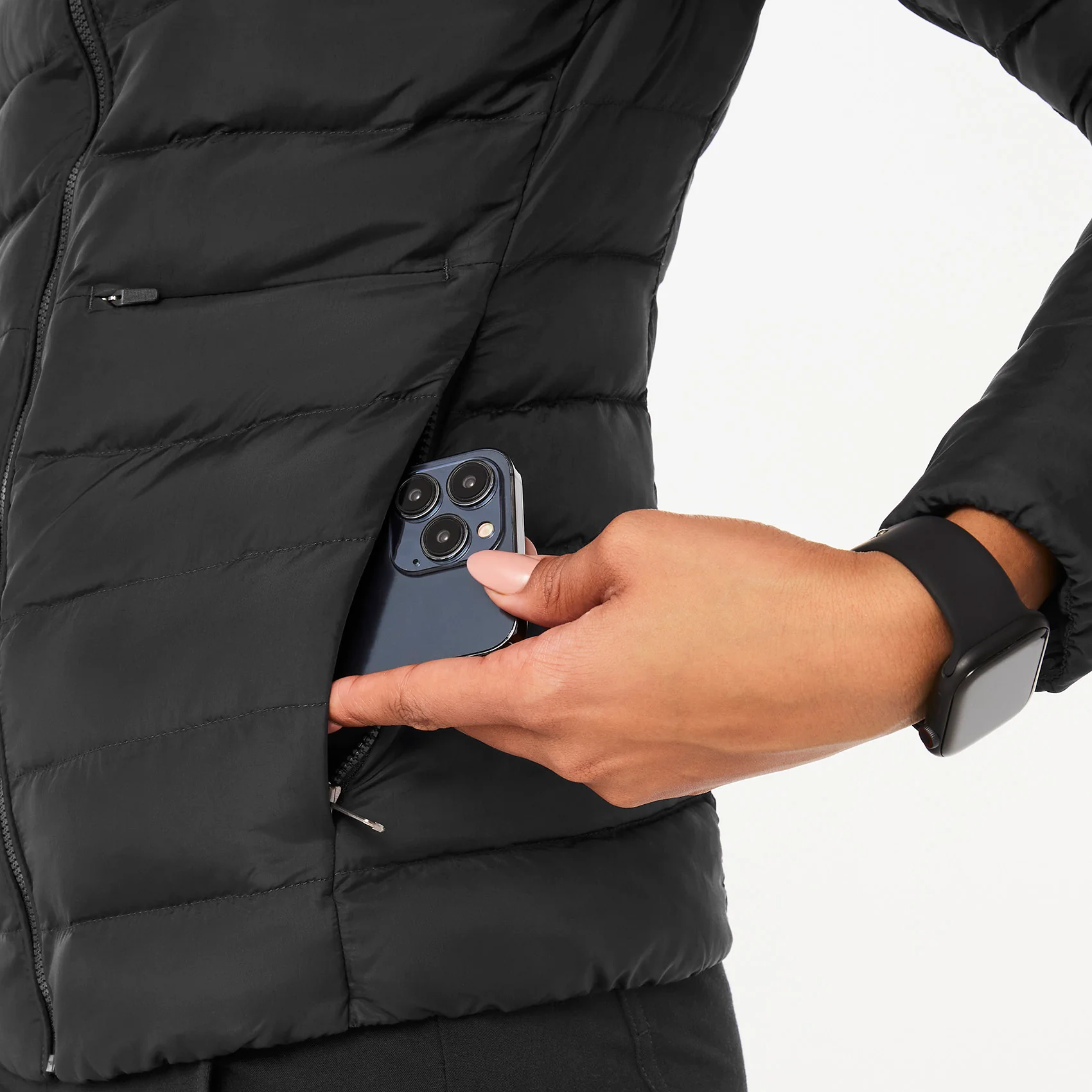women's Black On-Shift™ Packable - Puffer Jacket - Image 9