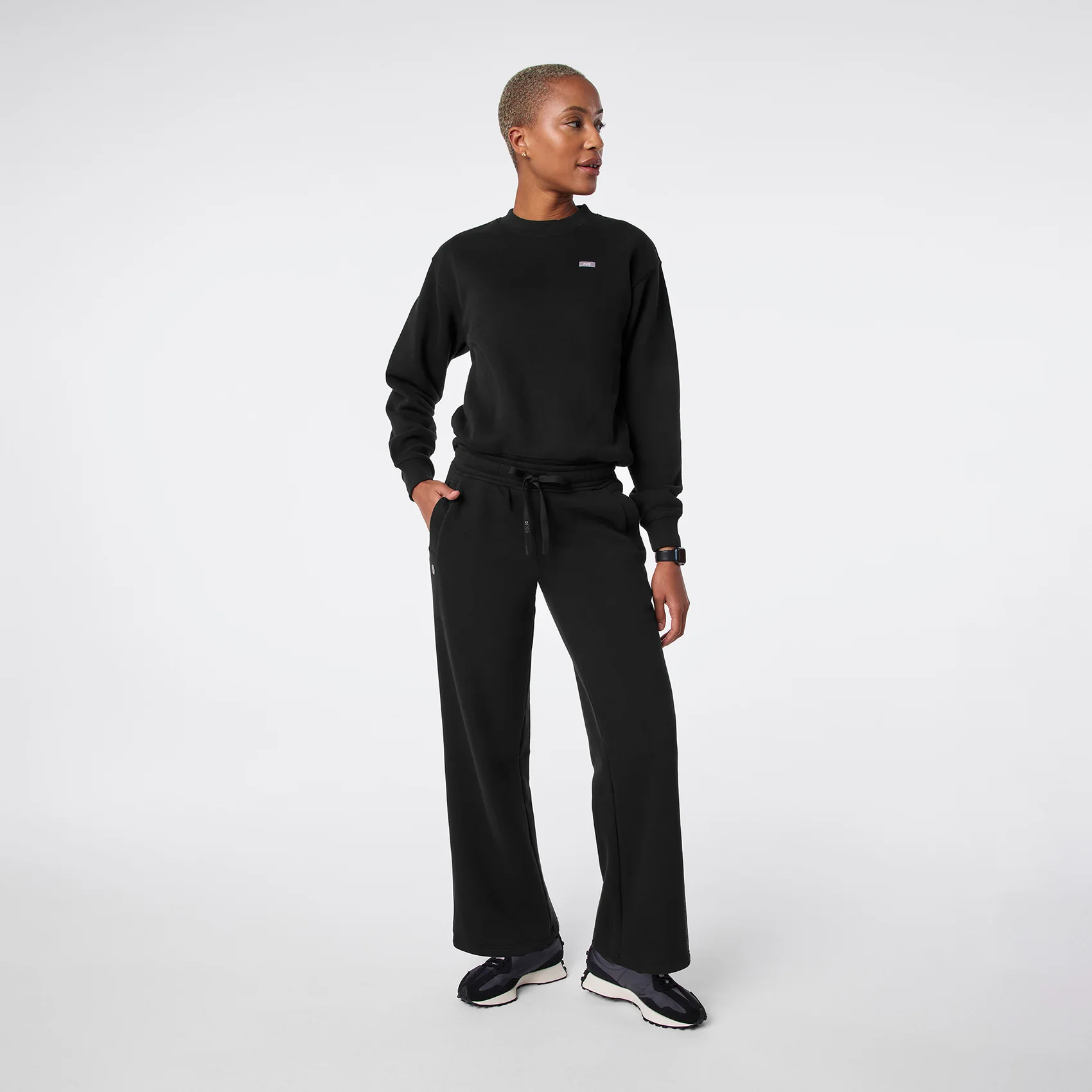 women's Black Off-Shift Relaxed - Crewneck Sweatshirt⢠- Image 2