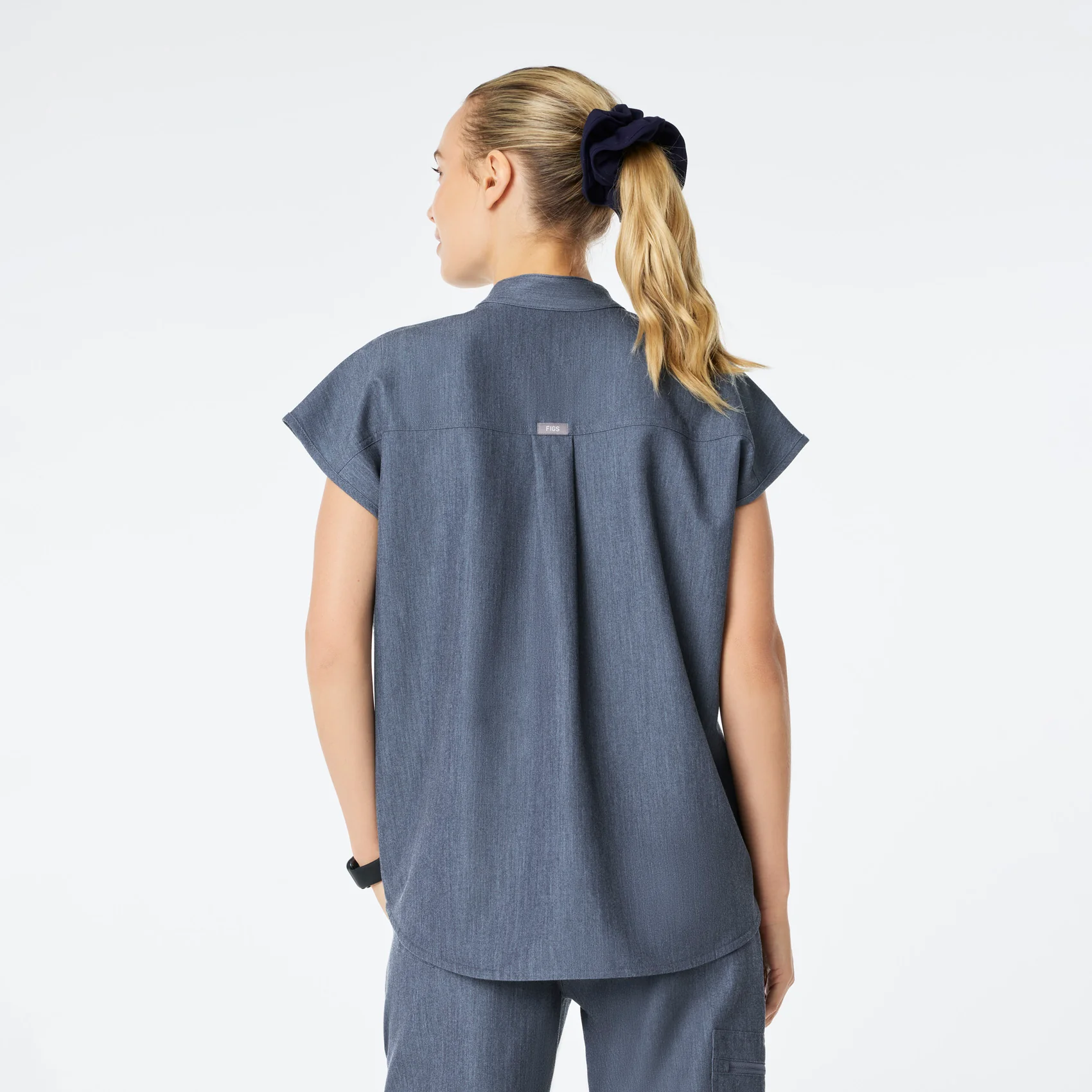 women's Heather Denim Rafaela - Oversized Scrub Top⢠- Image 4