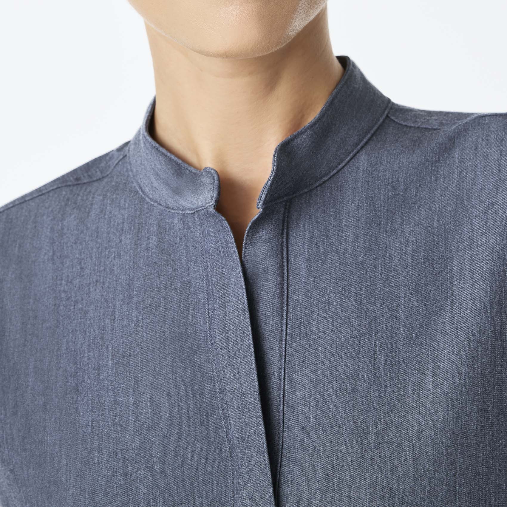 women's Heather Denim Rafaela - Oversized Scrub Top⢠- Image 5