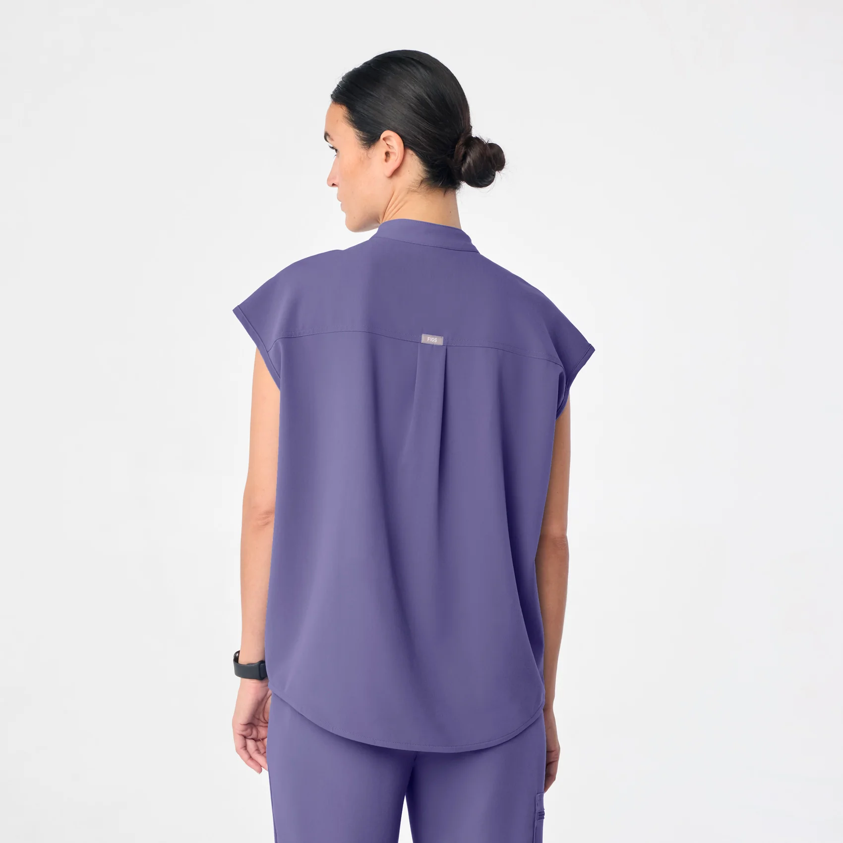 women's Wayfarer Rafaela - Oversized Scrub Top™ - Image 4