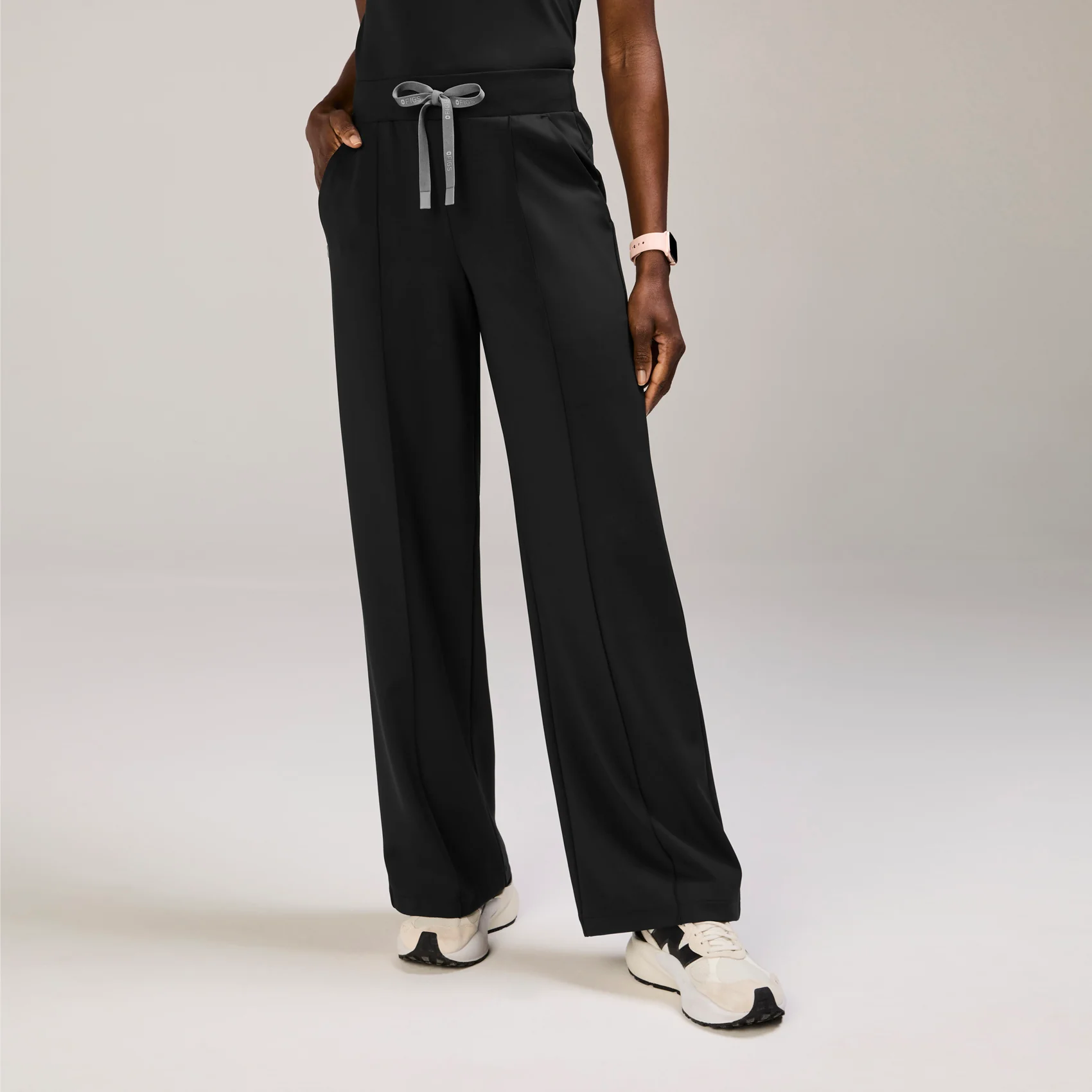 women's Black High Waisted Salina FORMx Wide Leg - Scrub Pantā¢