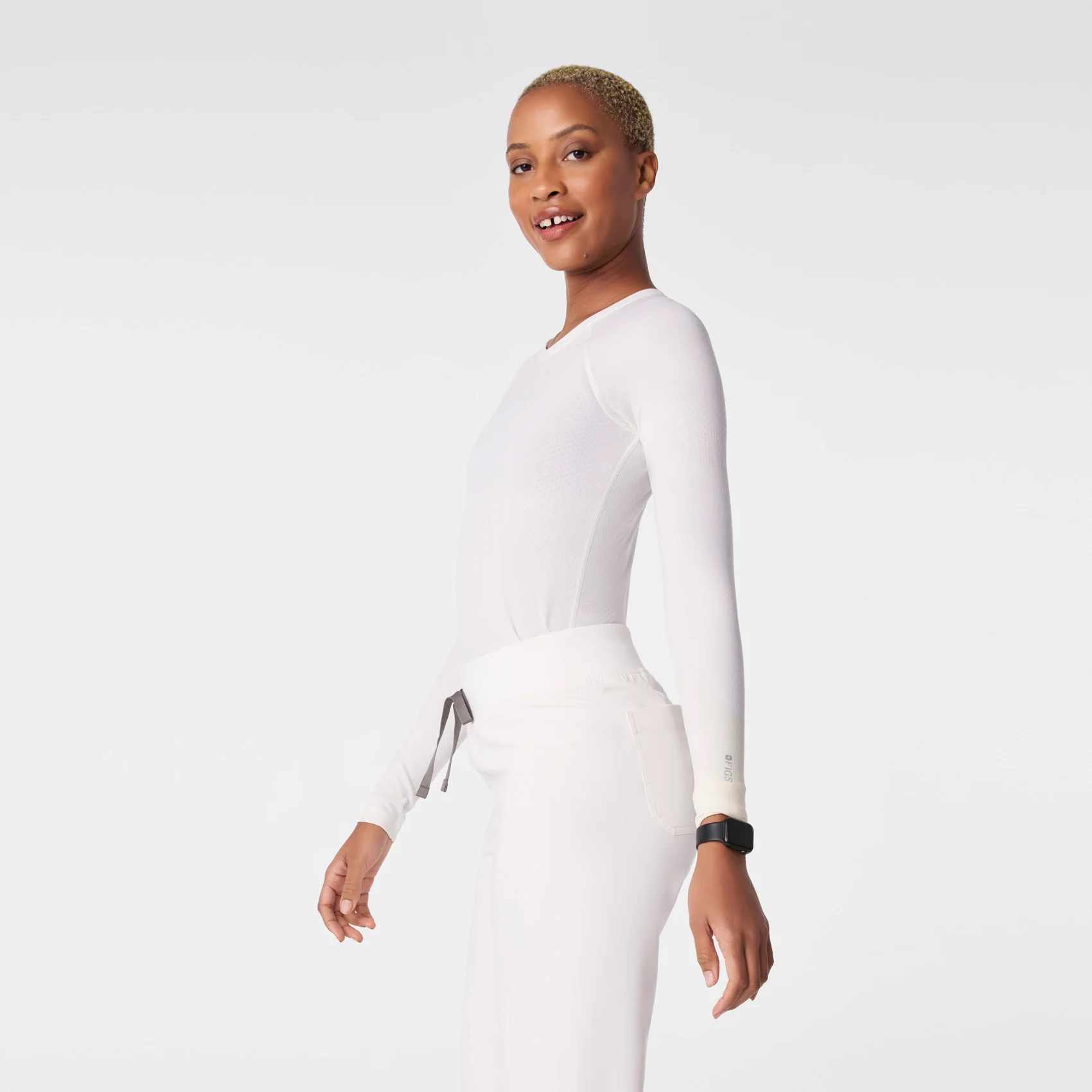 women's Off White Salta Shimmer Seamless - Longsleeve Underscrub - Image 3