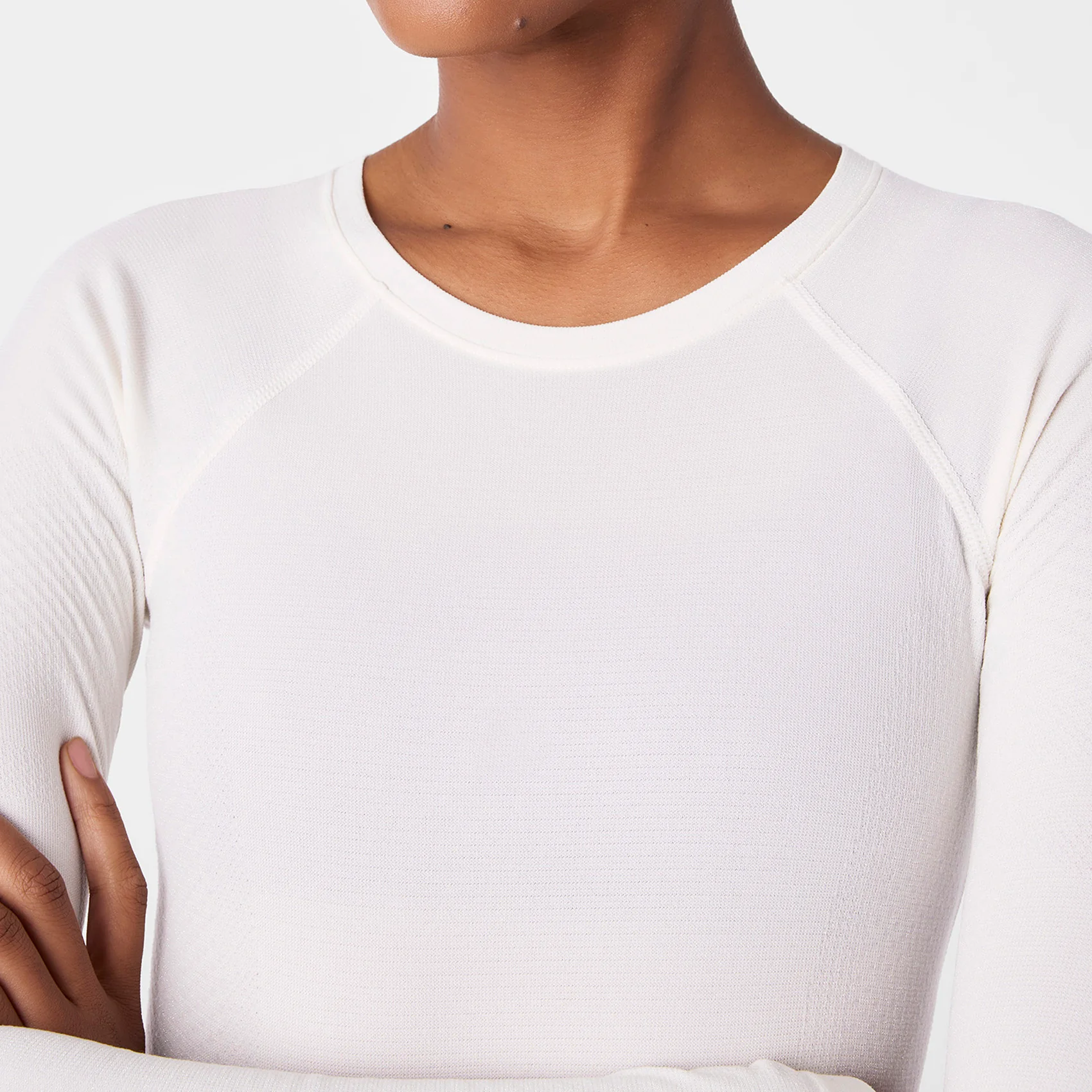 women's Off White Salta Shimmer Seamless - Longsleeve Underscrub - Image 6